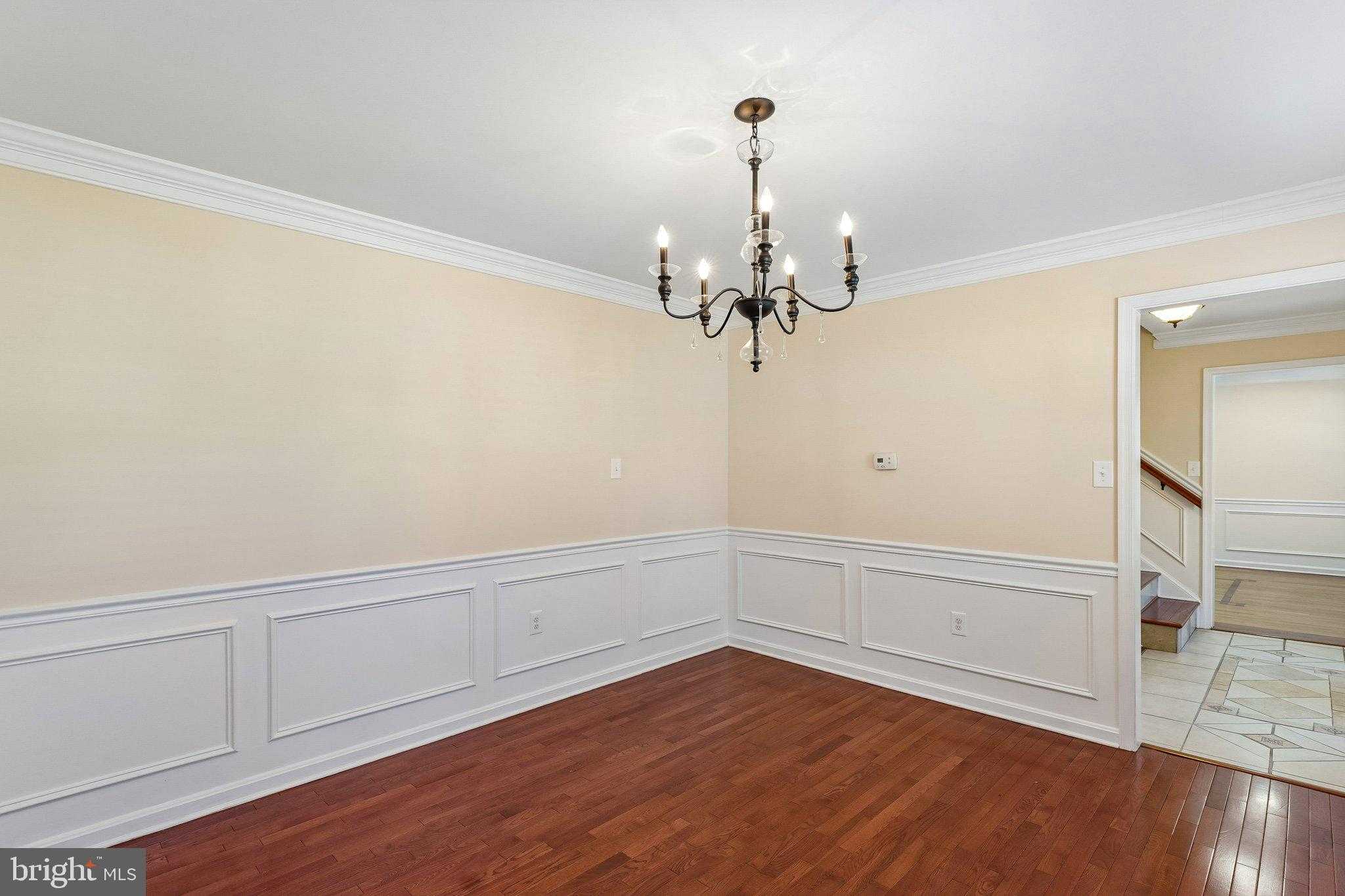 8600 Valley Dr photo 4