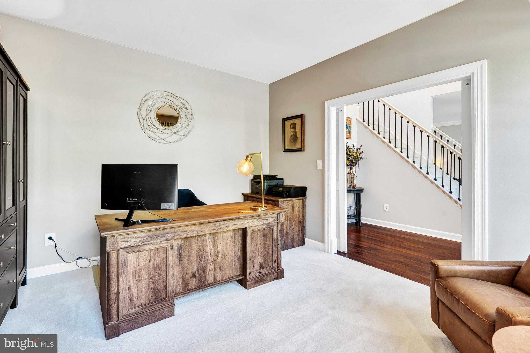 26163 Glasgow Dr photo 9