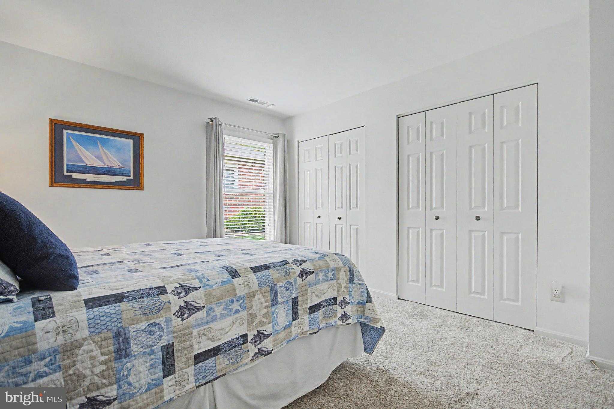 809 Midship CT photo 26