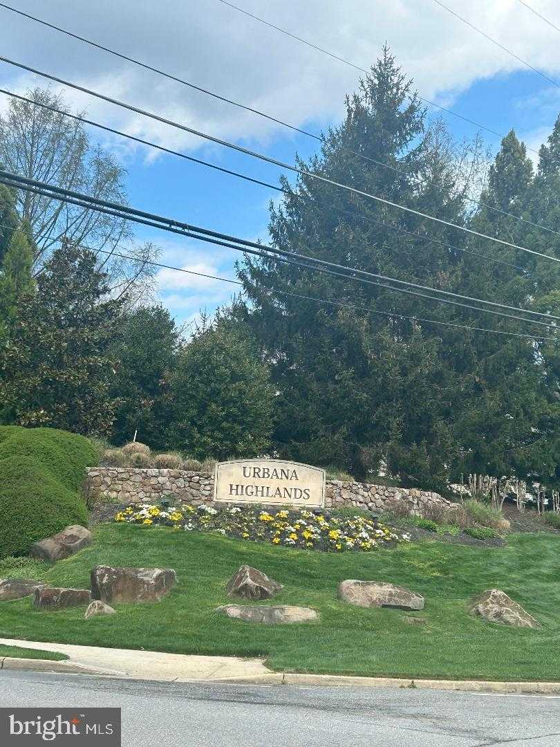 9678 Royal Crest Cir photo 13