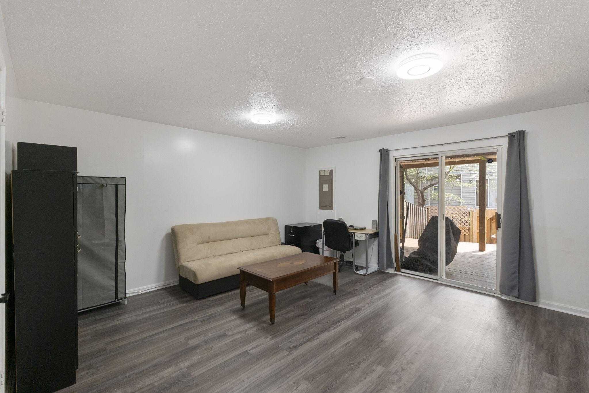 11506 Aberstraw Way photo 3