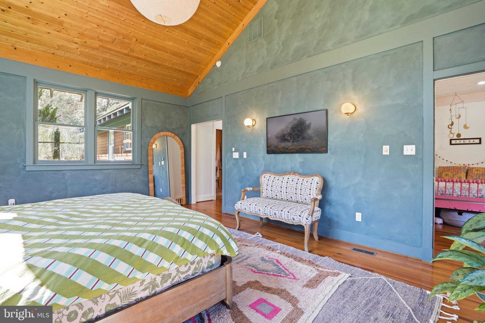 13505 Deakins Ln photo 58