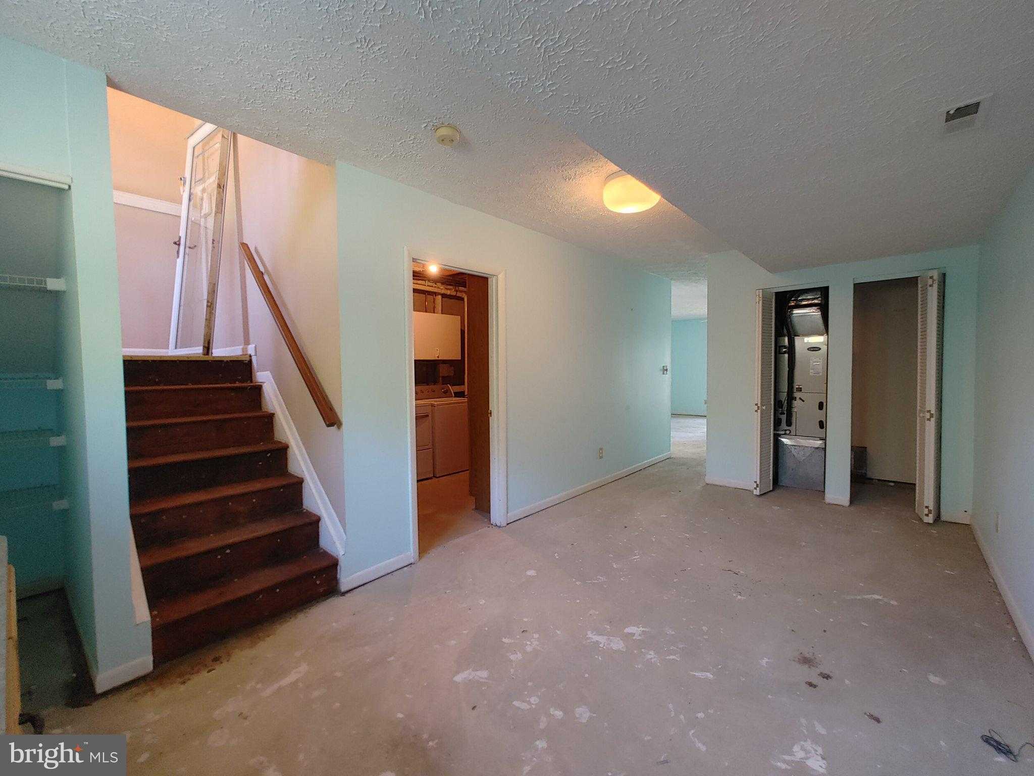 204 Granada Rd photo 18