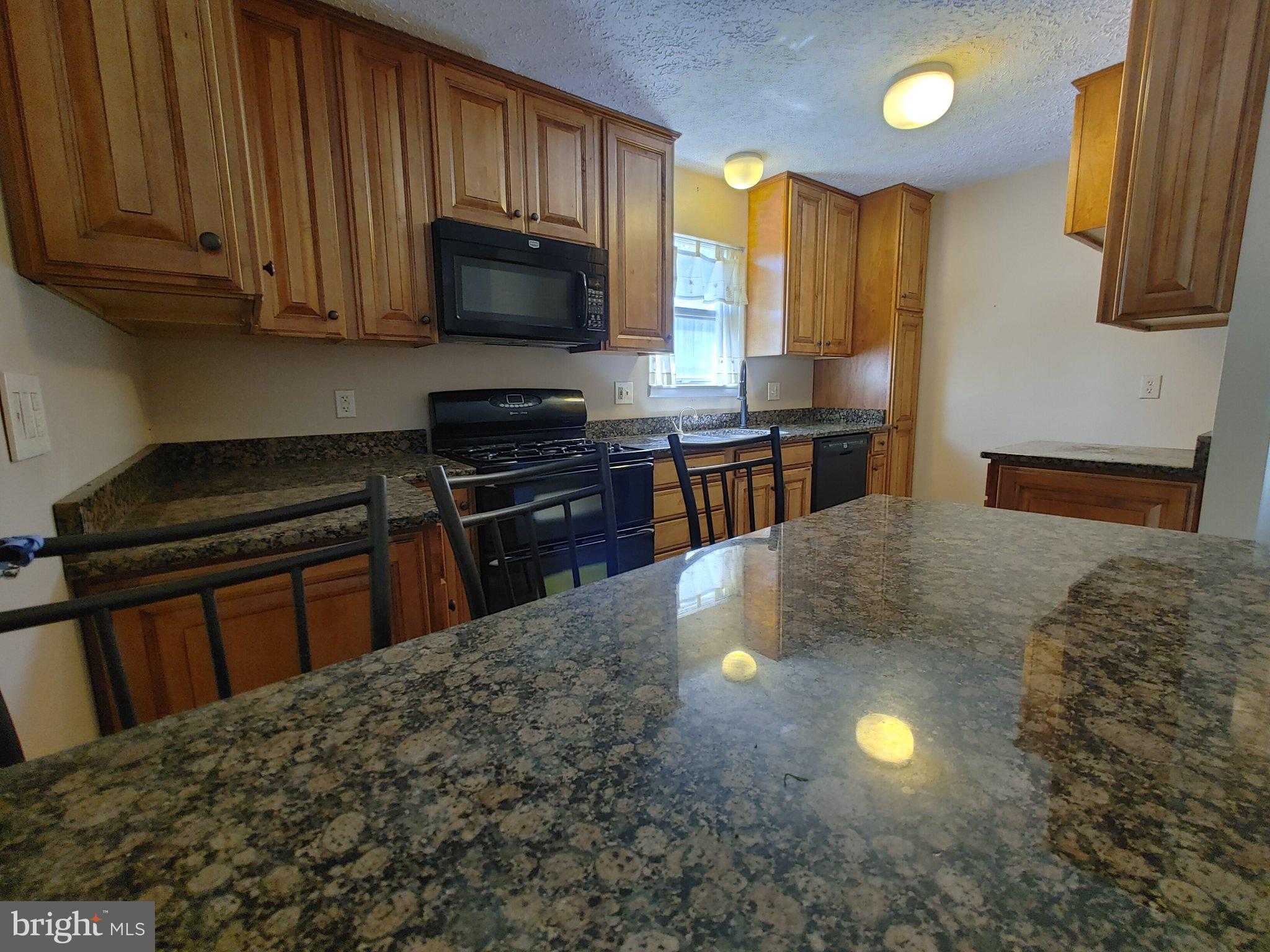 204 Granada Rd photo 8