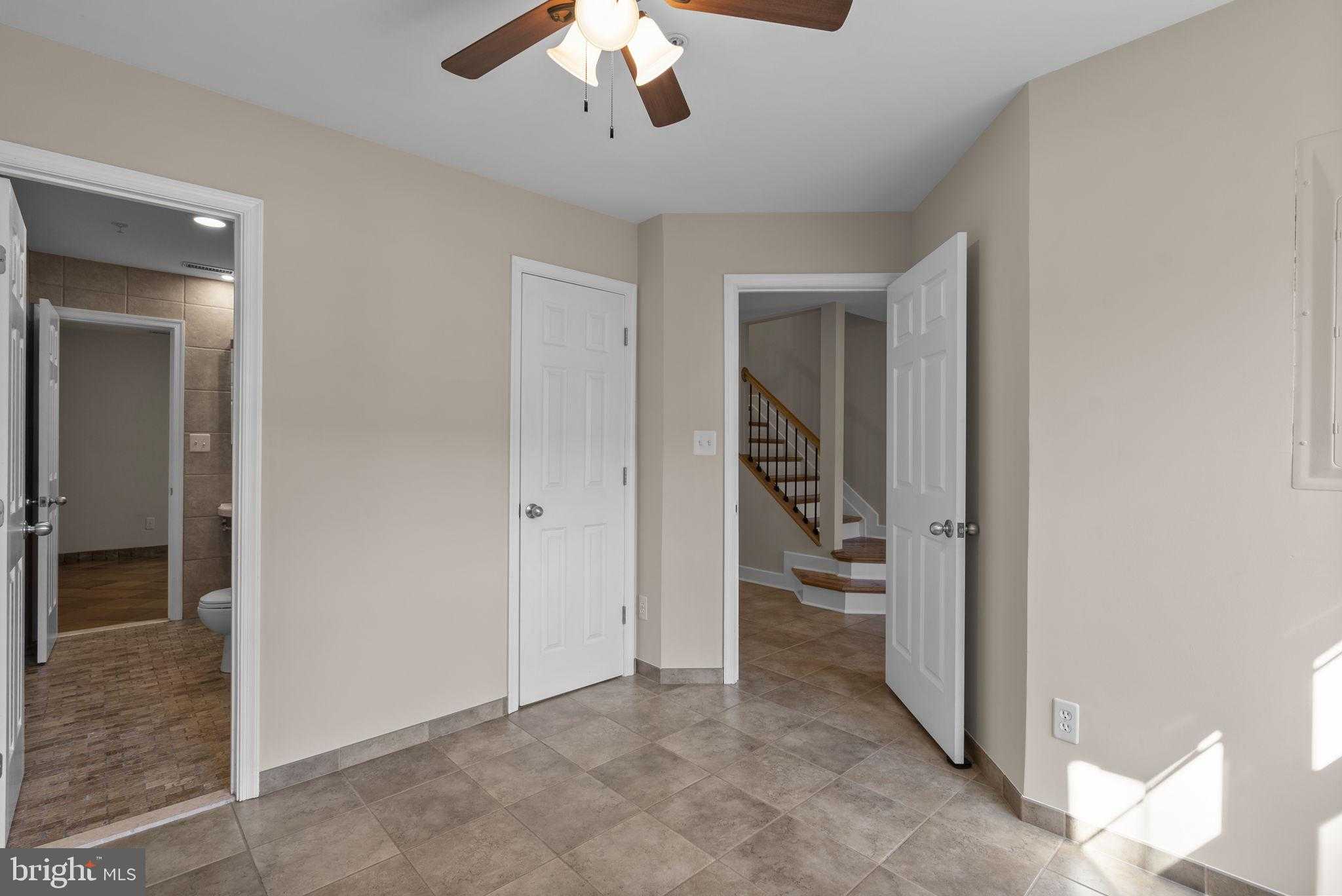 1304 Hill Born Dr photo 31