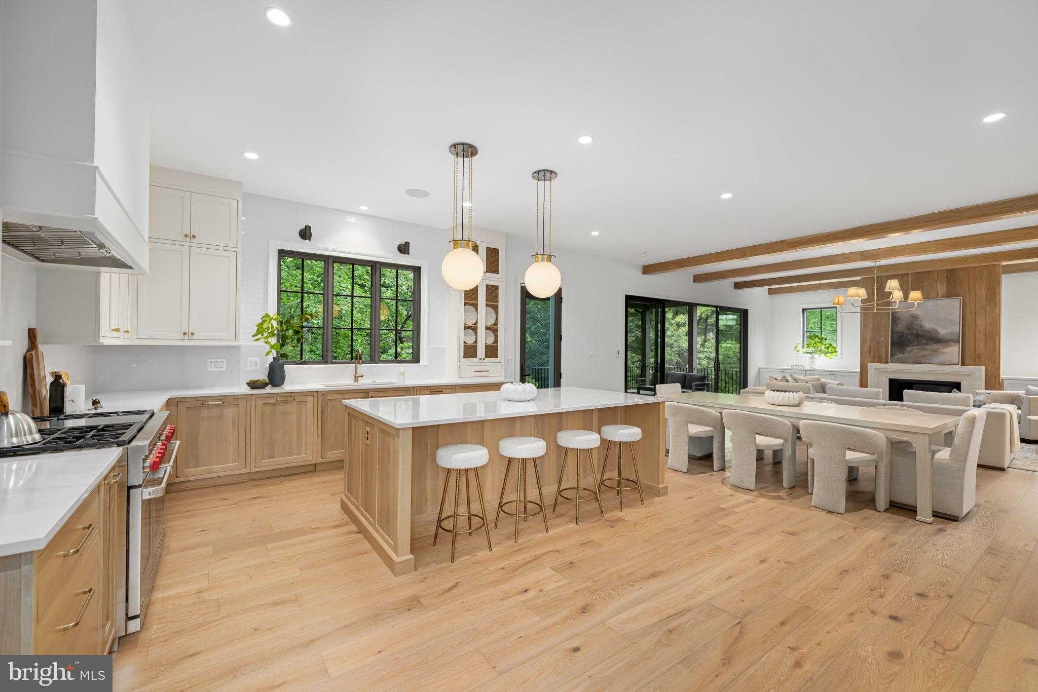 2107 Elliott Ave photo 12