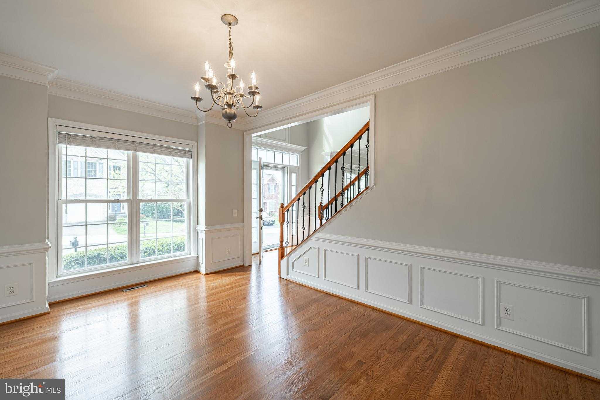 8170 Douglas Fir Dr photo 5