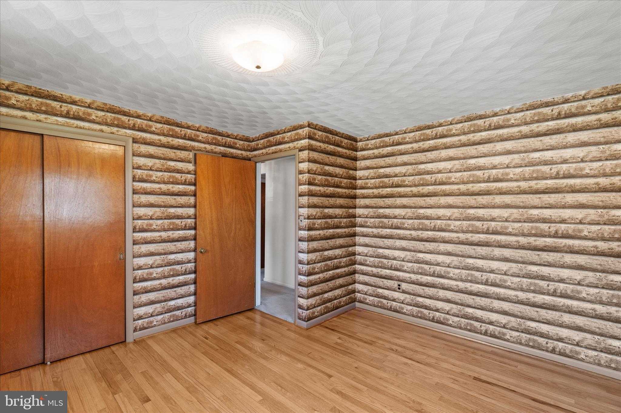 2564 Audlyn Dr photo 24