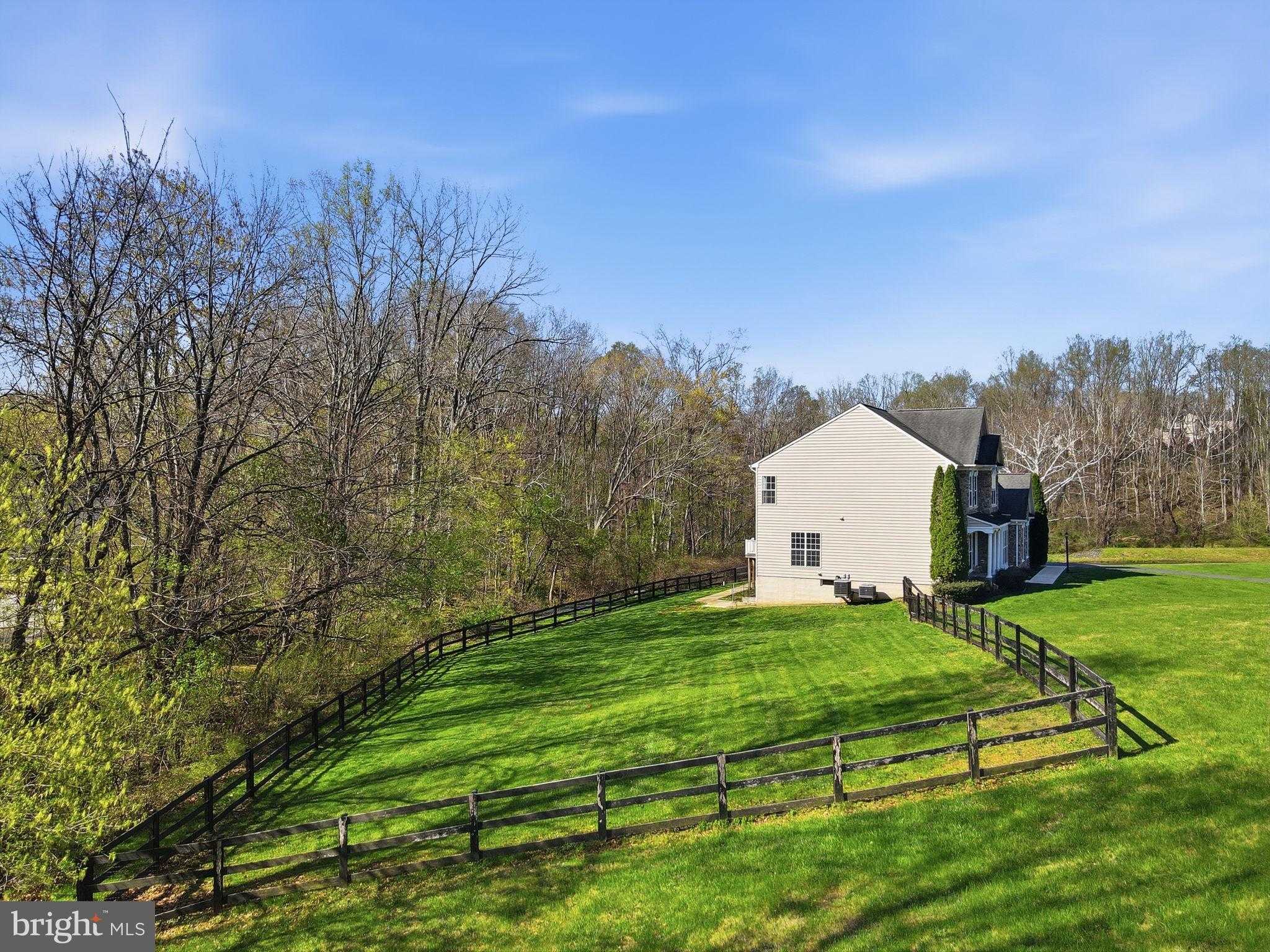 6925 Mill Valley Dr photo 65