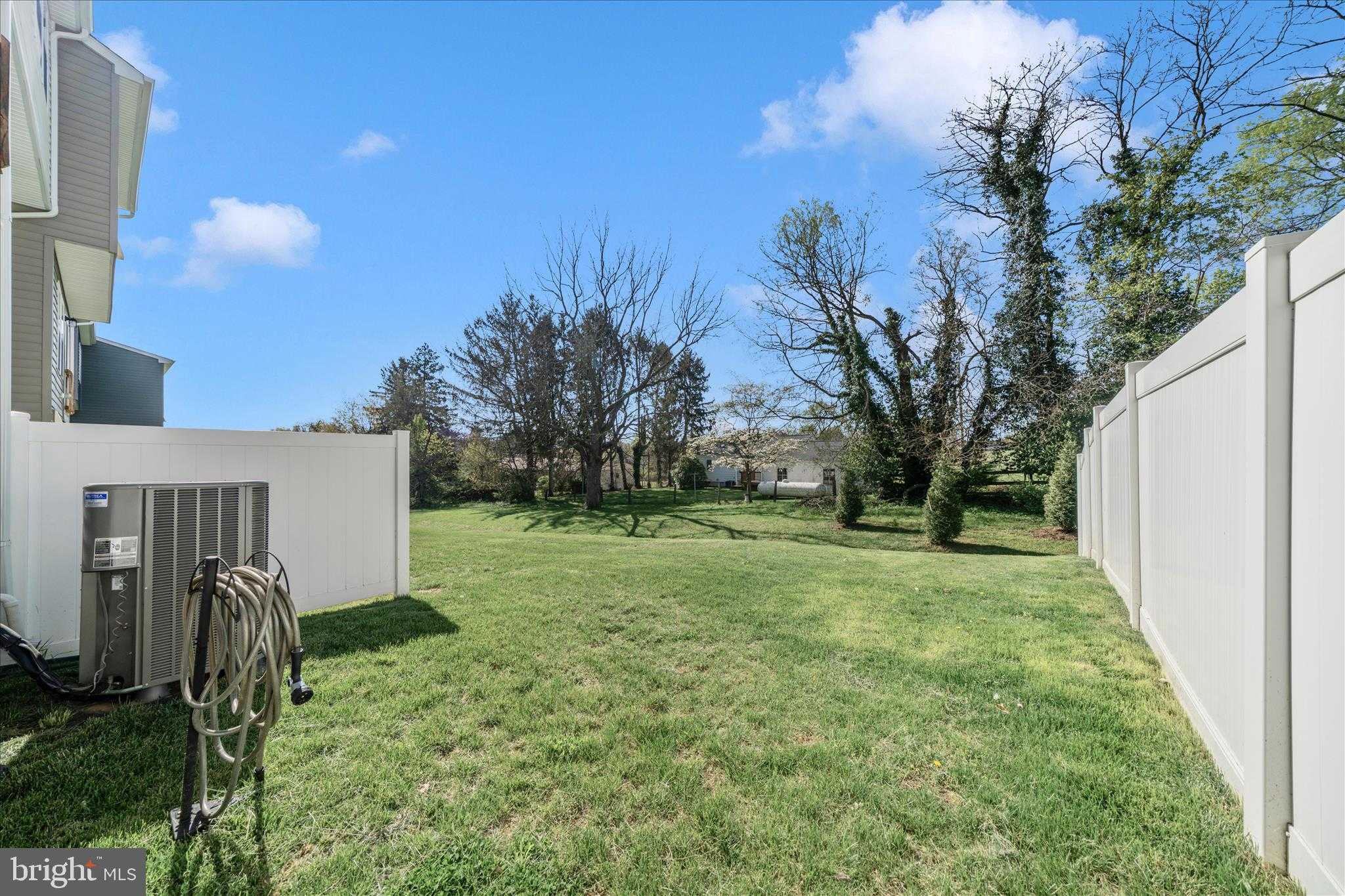 188 Tate Manor Dr photo 38