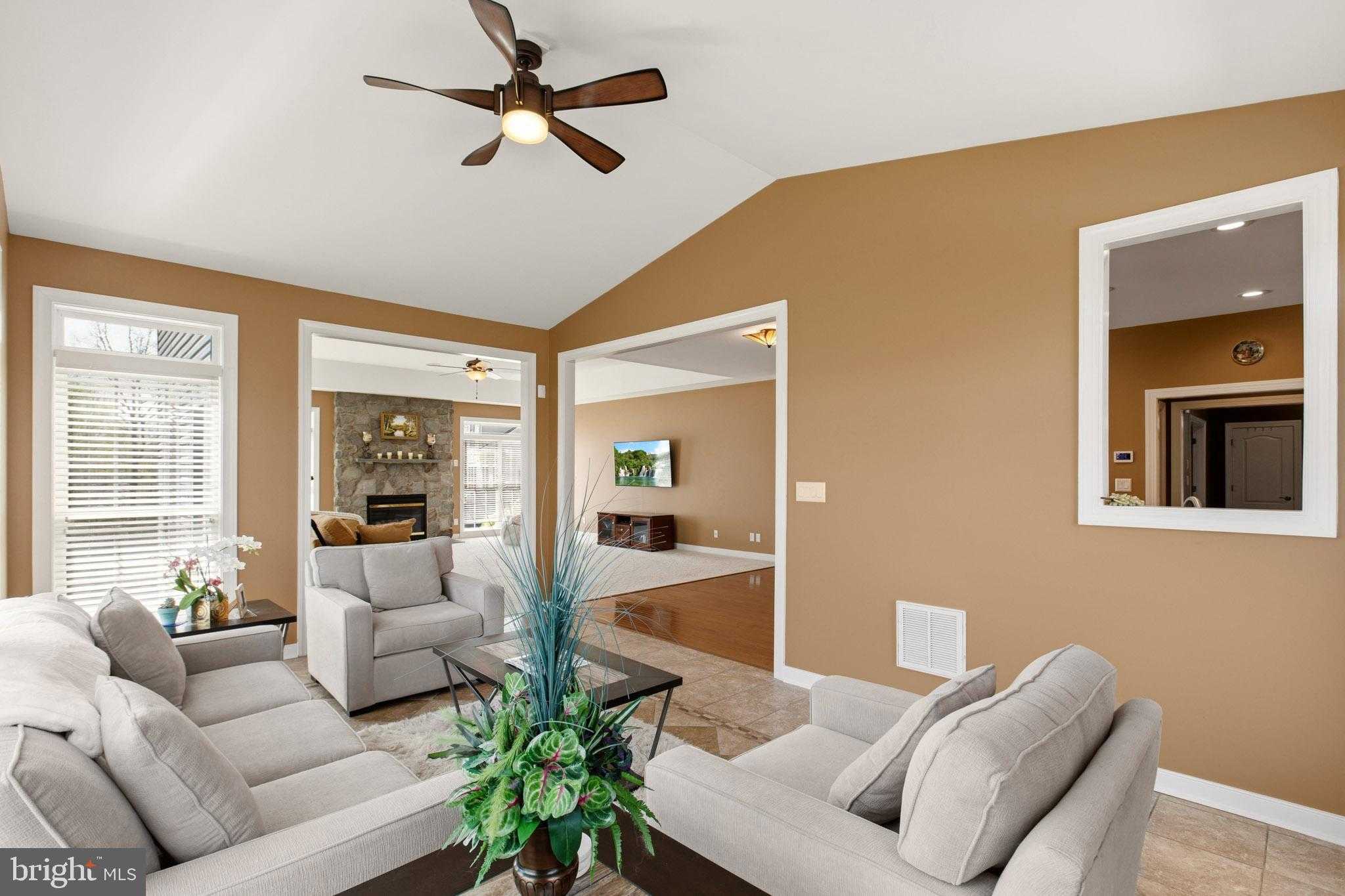 22 Hemming Dr photo 29