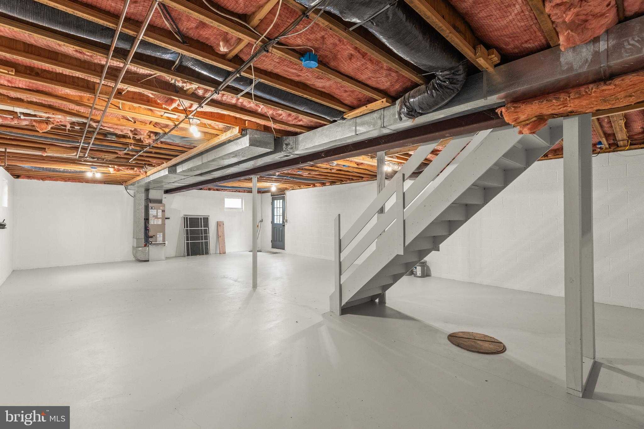 81 Hughes Dr photo 28