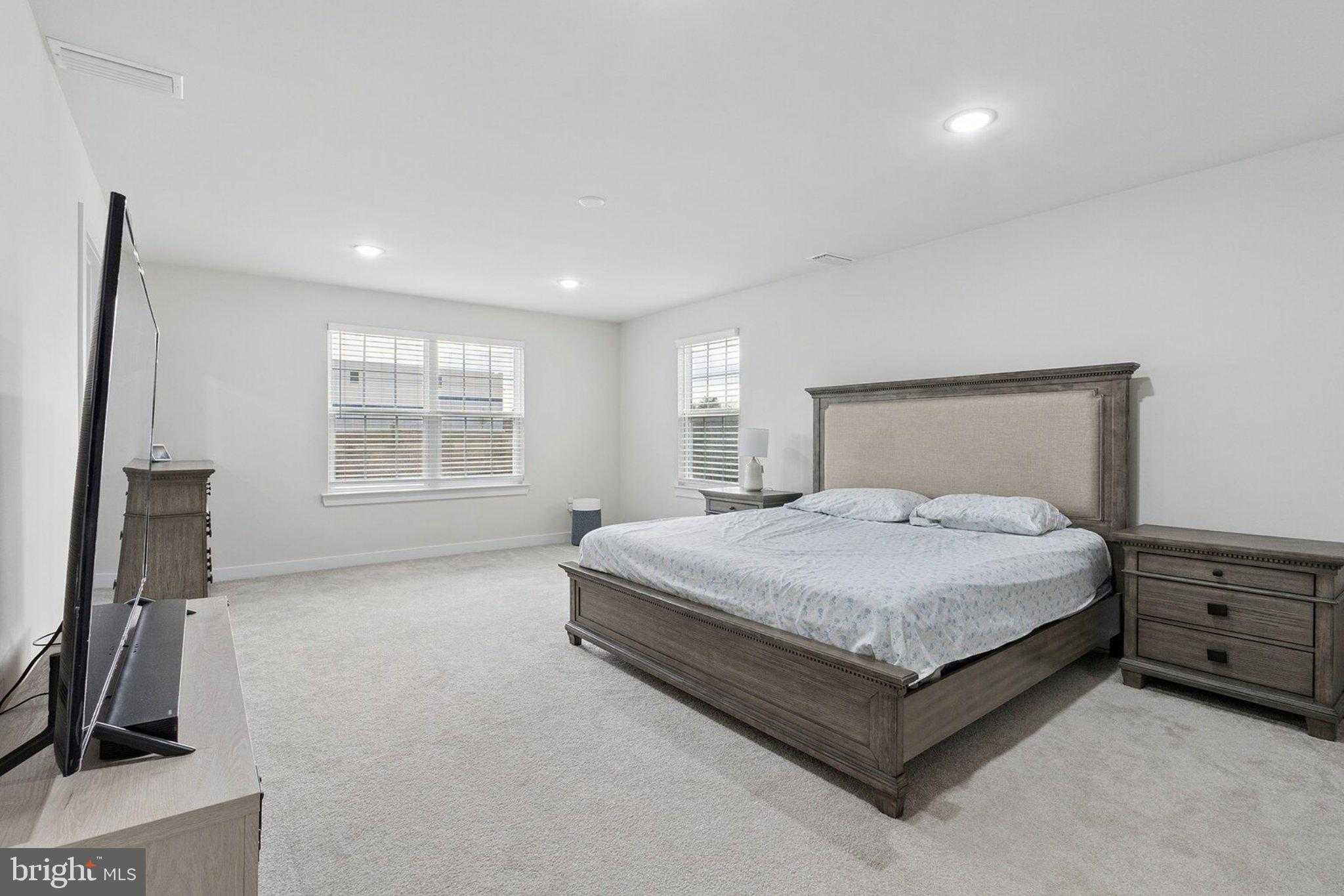 231 Sloan Dr photo 20