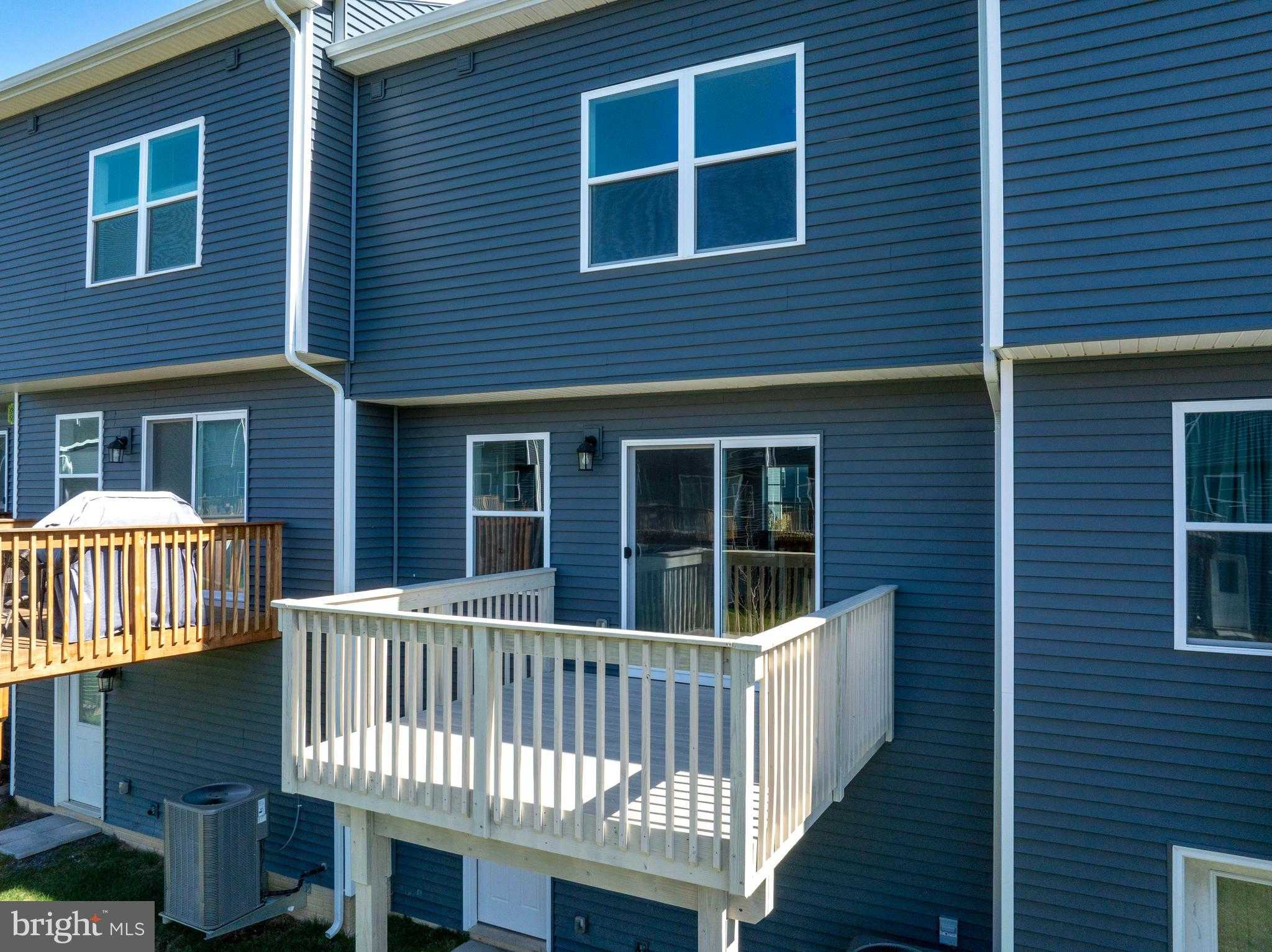 114 Veery Way photo 43