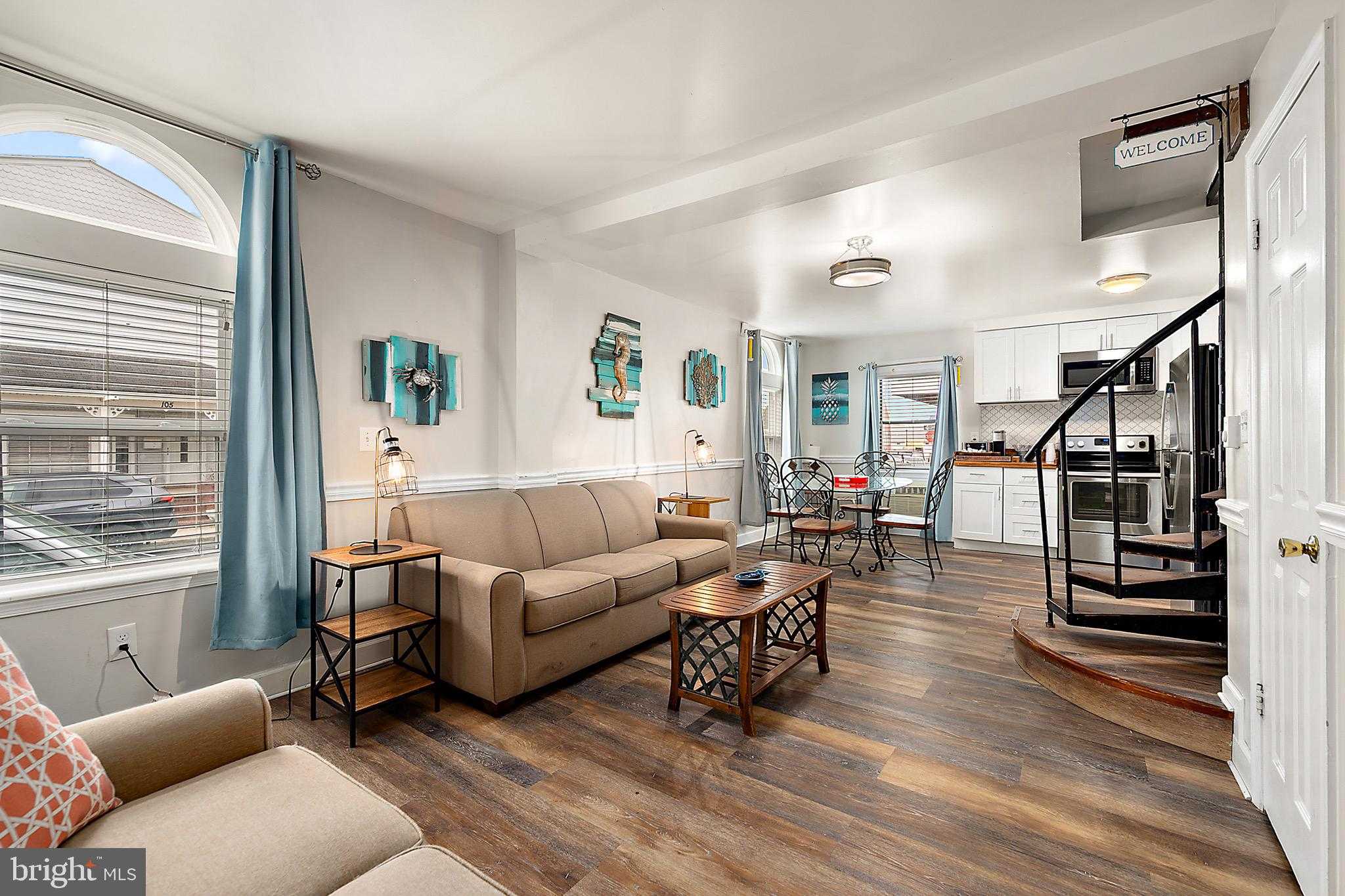 106 Talbot St Unit 101 photo 4