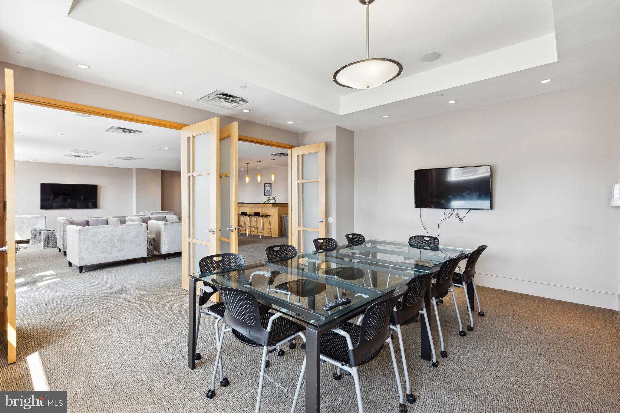 111 S 15th St Apt 2106 photo 30