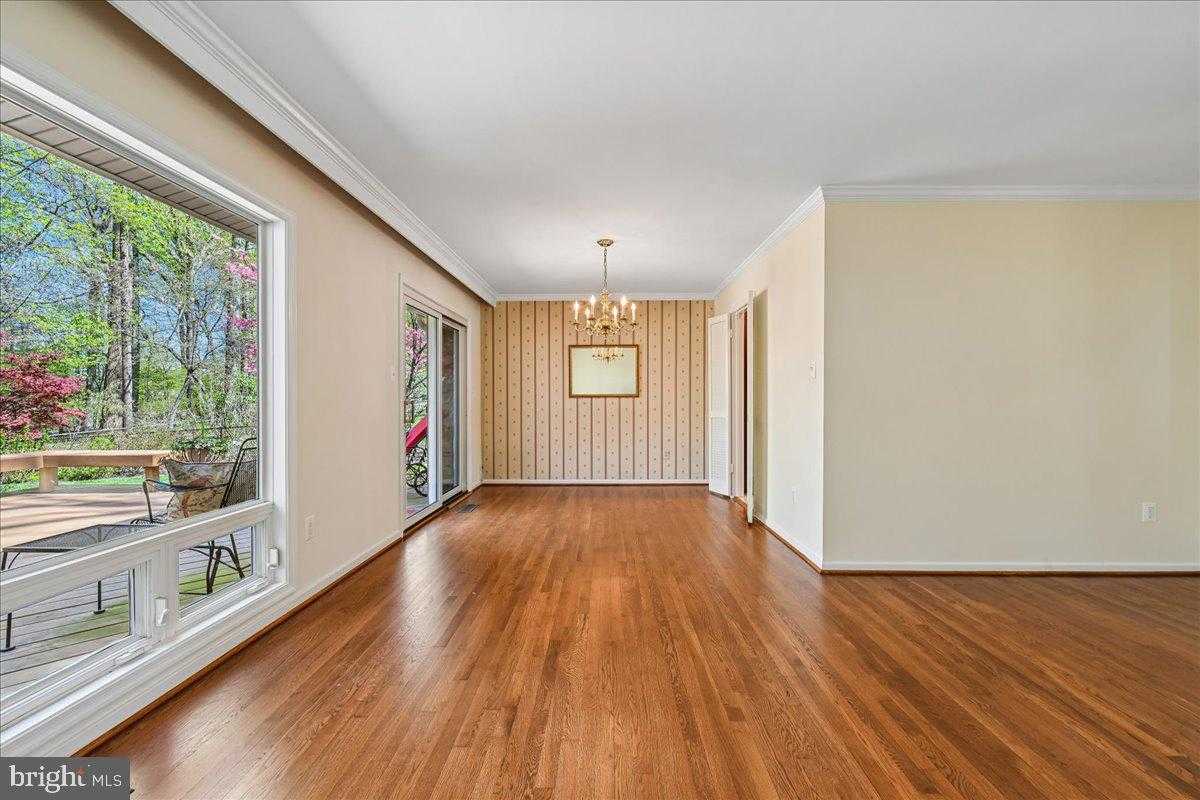 8722 Higdon Dr photo 8