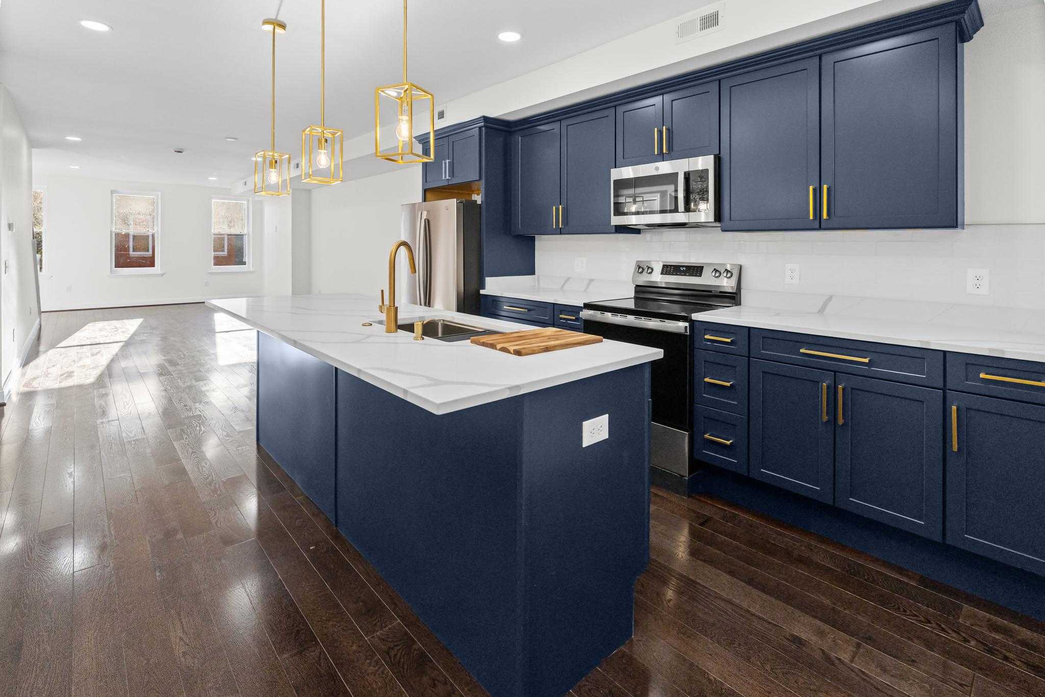 532 N Carrollton Ave photo 2