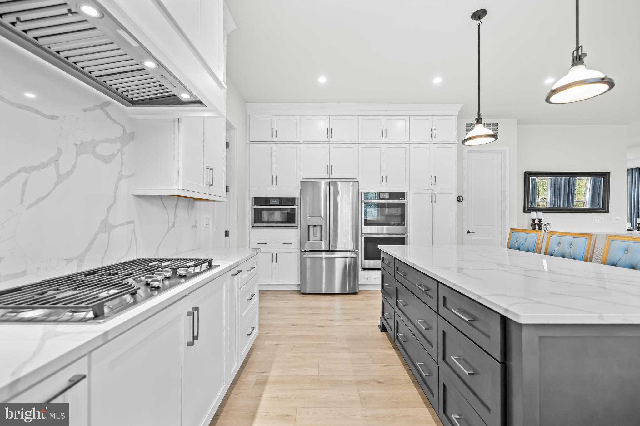 14733 Fordson Ct photo 36