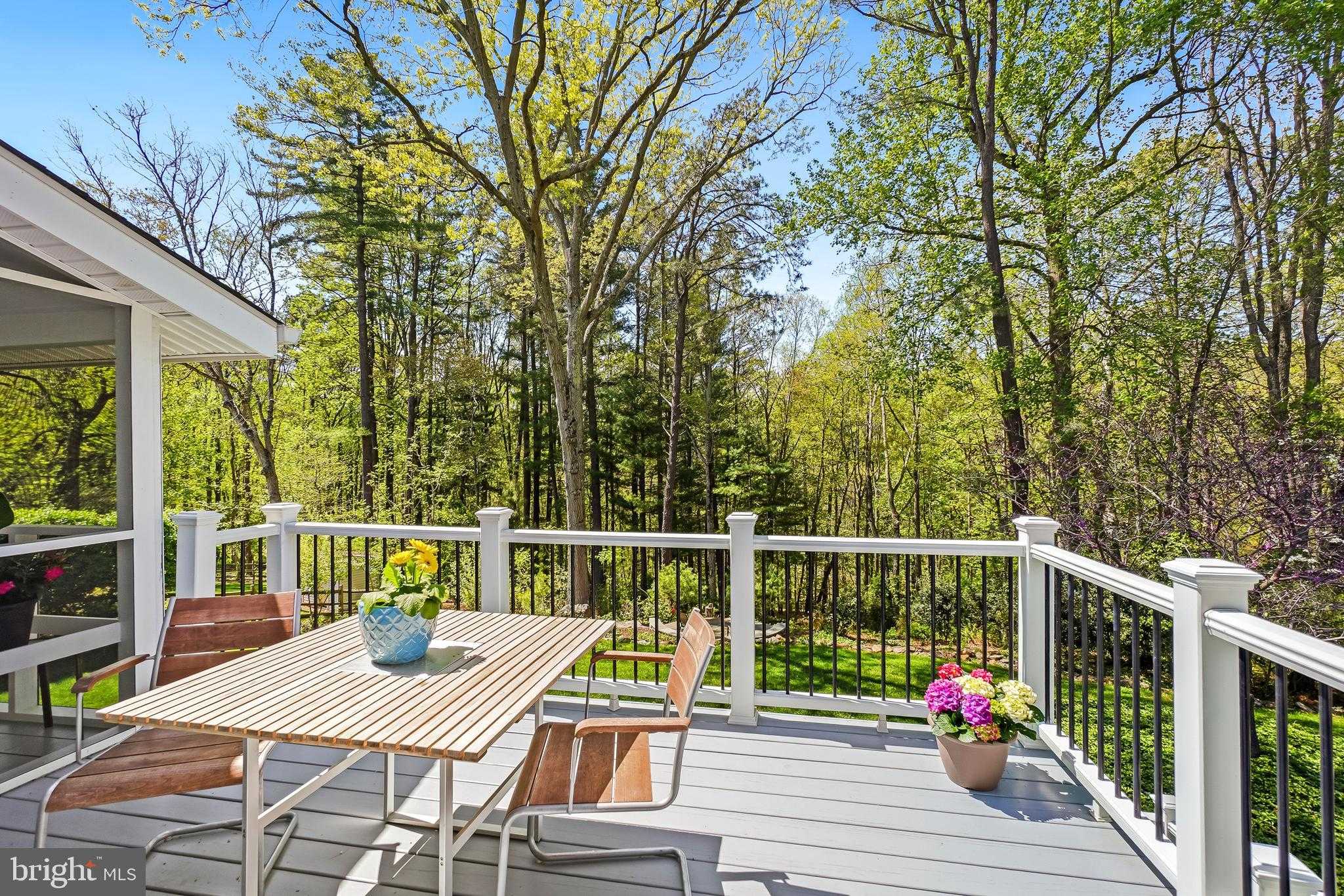 10908 Howland Dr photo 15