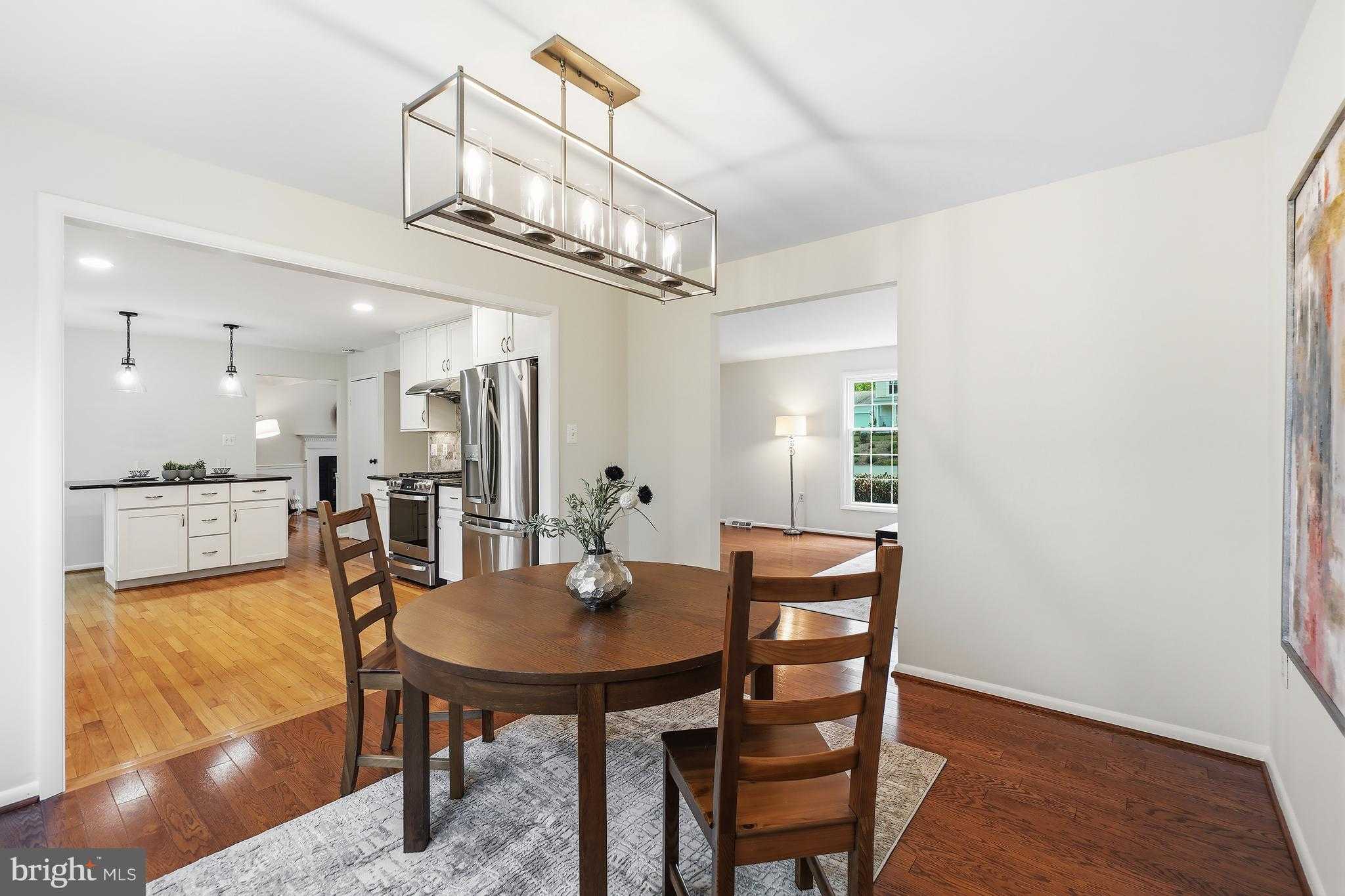 10908 Howland Dr photo 9