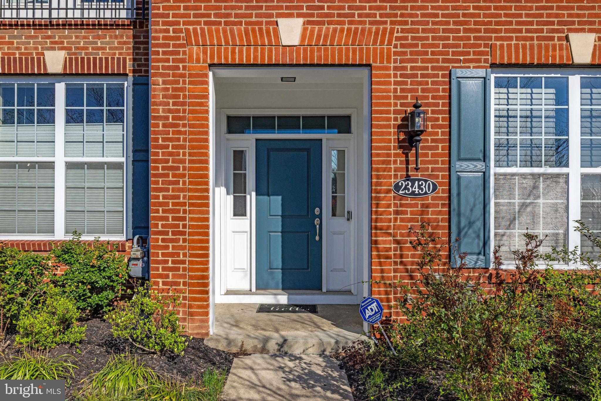 23430 Madison Heights Ter photo 3