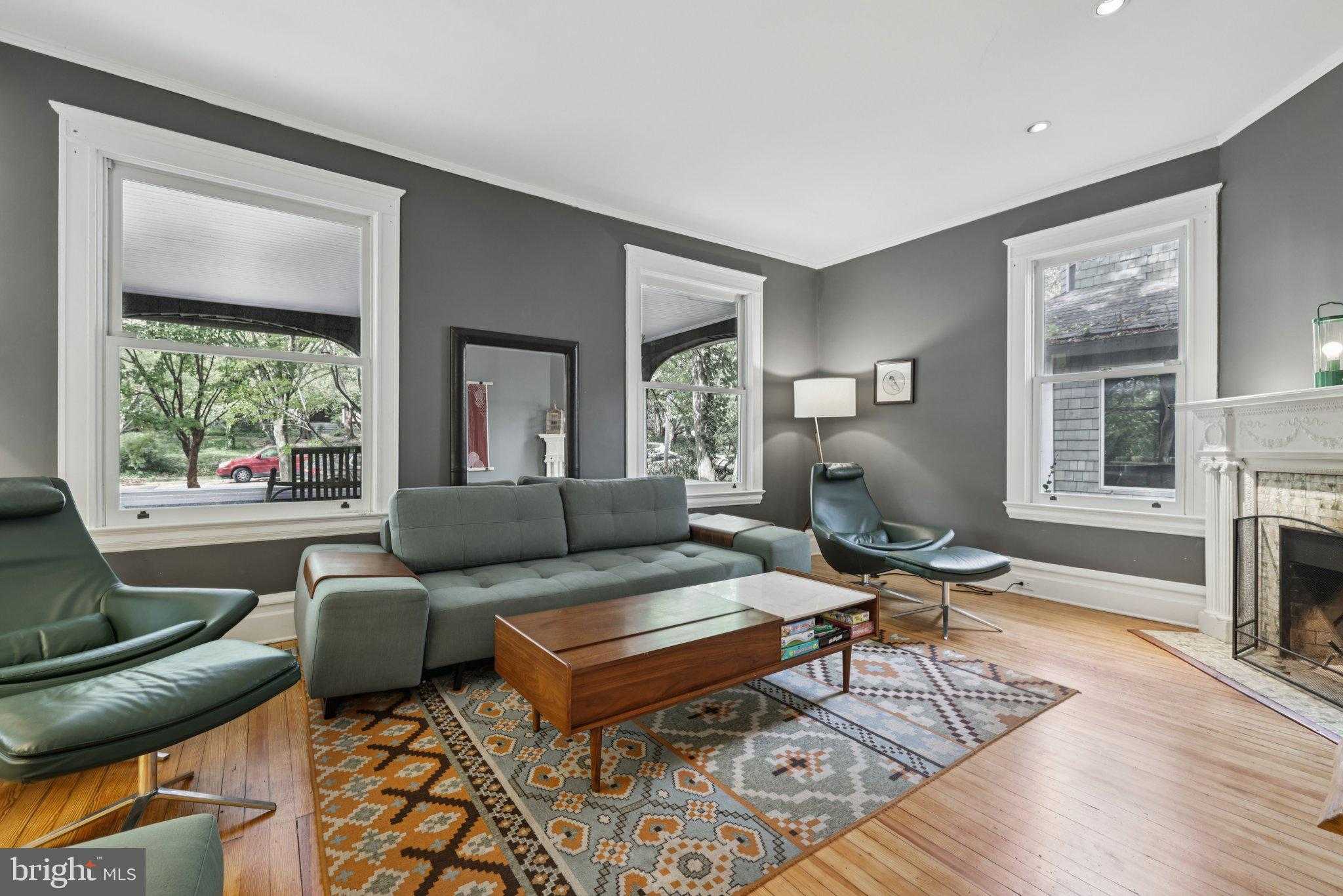 101 Woodlawn Rd photo 11