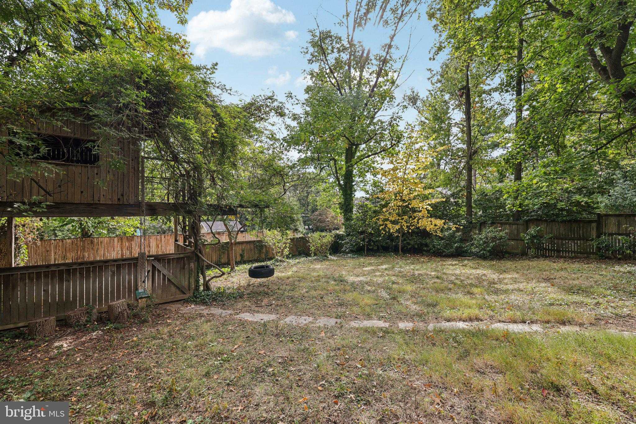 101 Woodlawn Rd photo 56