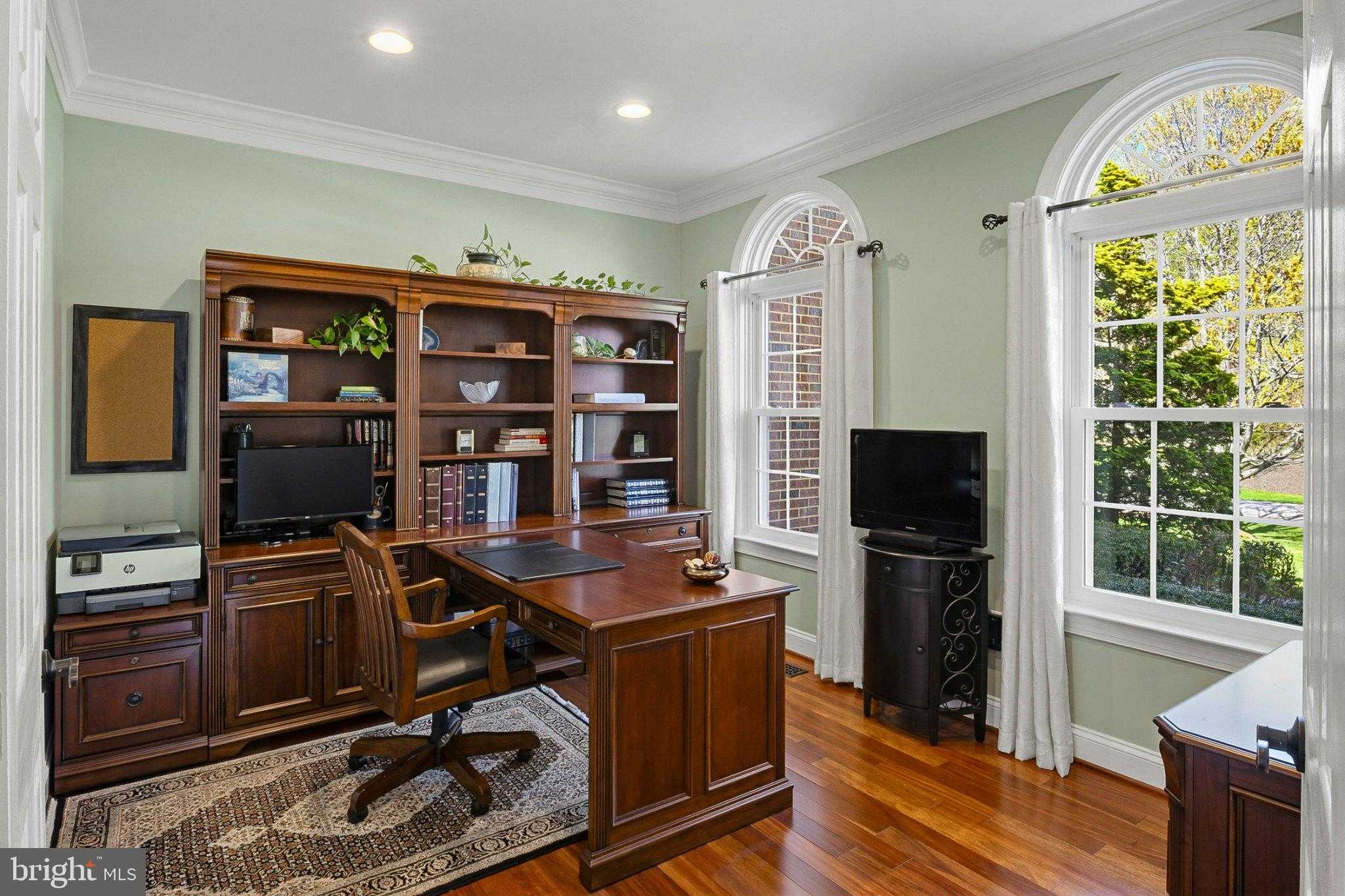 205 Maple Creek Ln photo 12