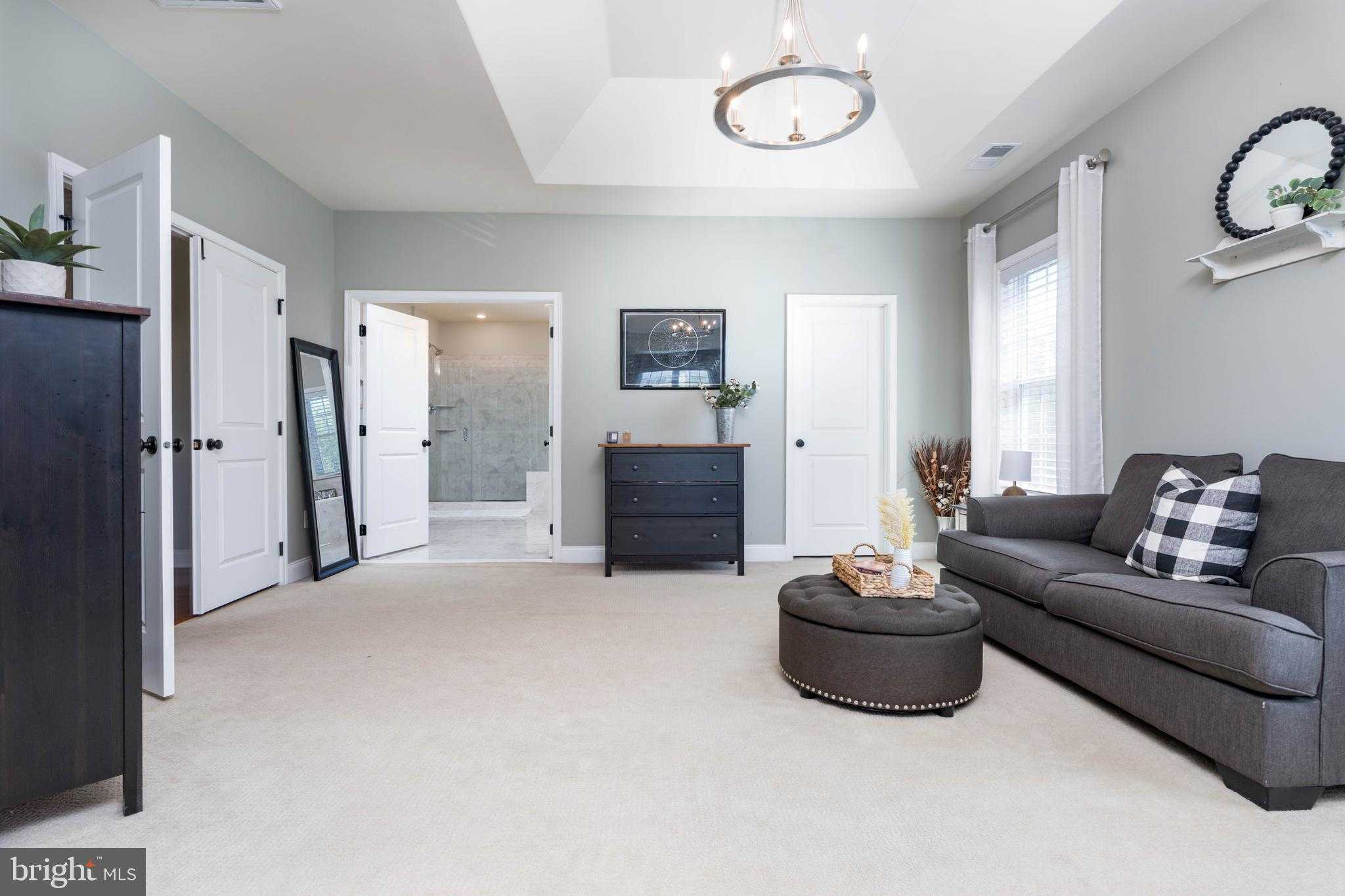 5800 Waterloo Bridge Cir photo 31