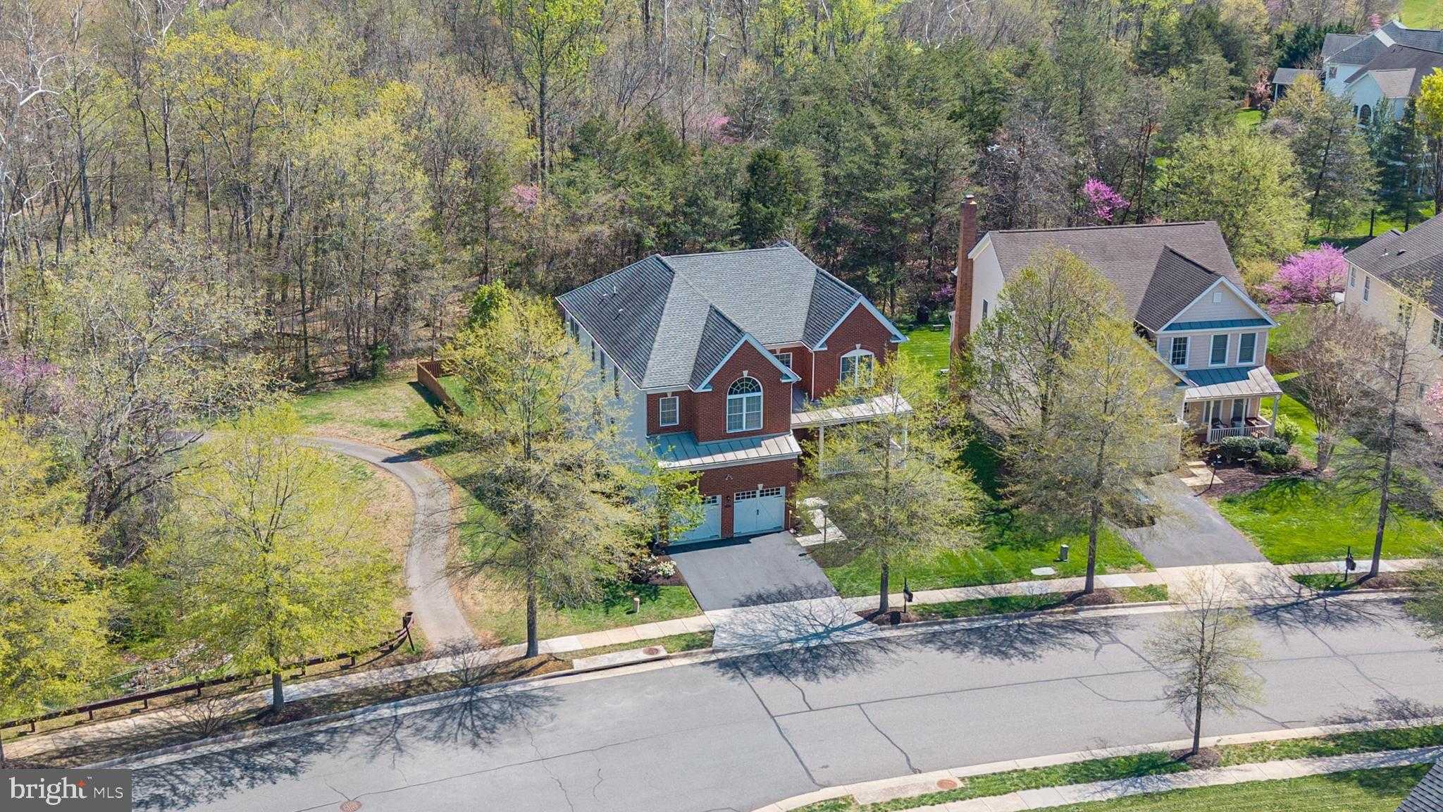 5800 Waterloo Bridge Cir photo 6