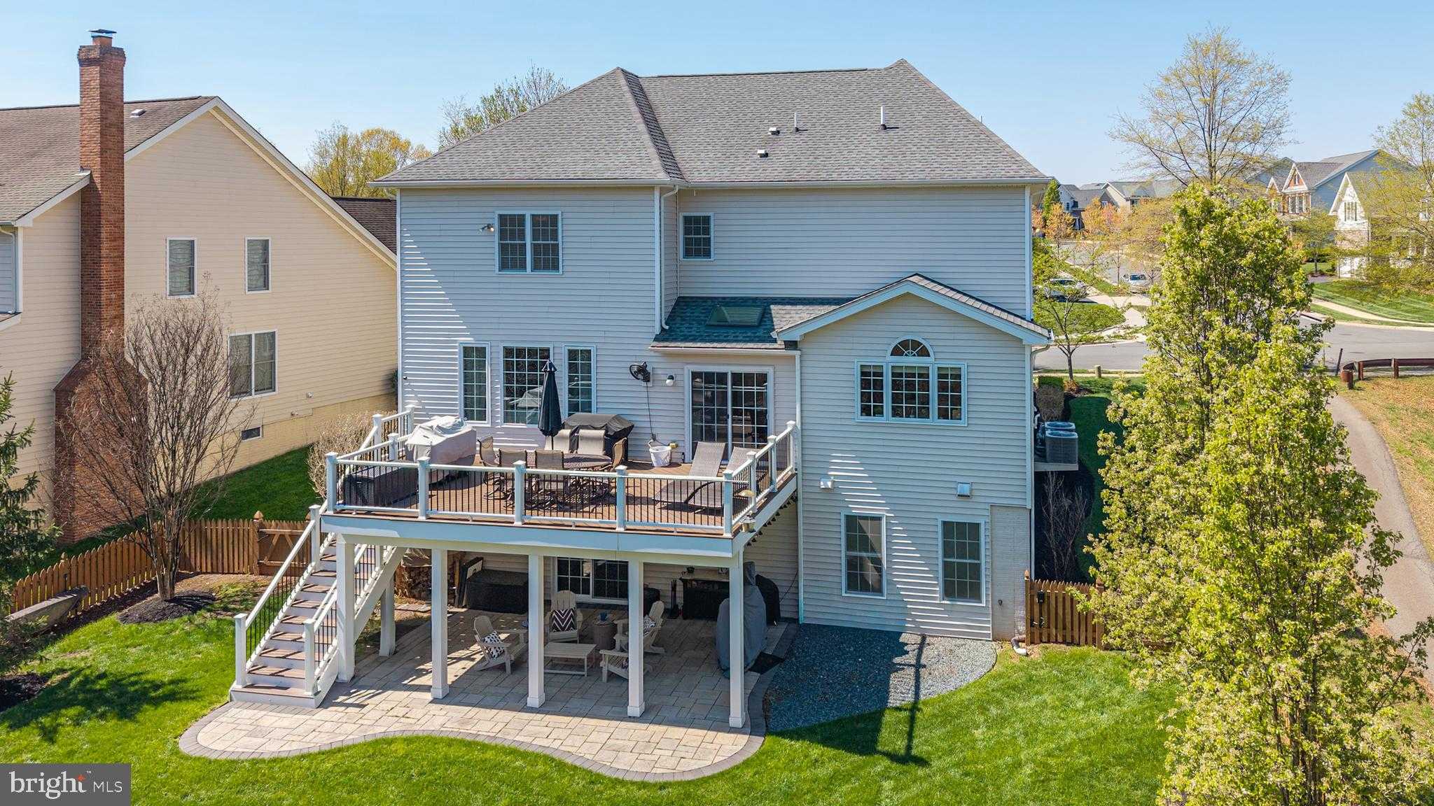 5800 Waterloo Bridge Cir photo 62