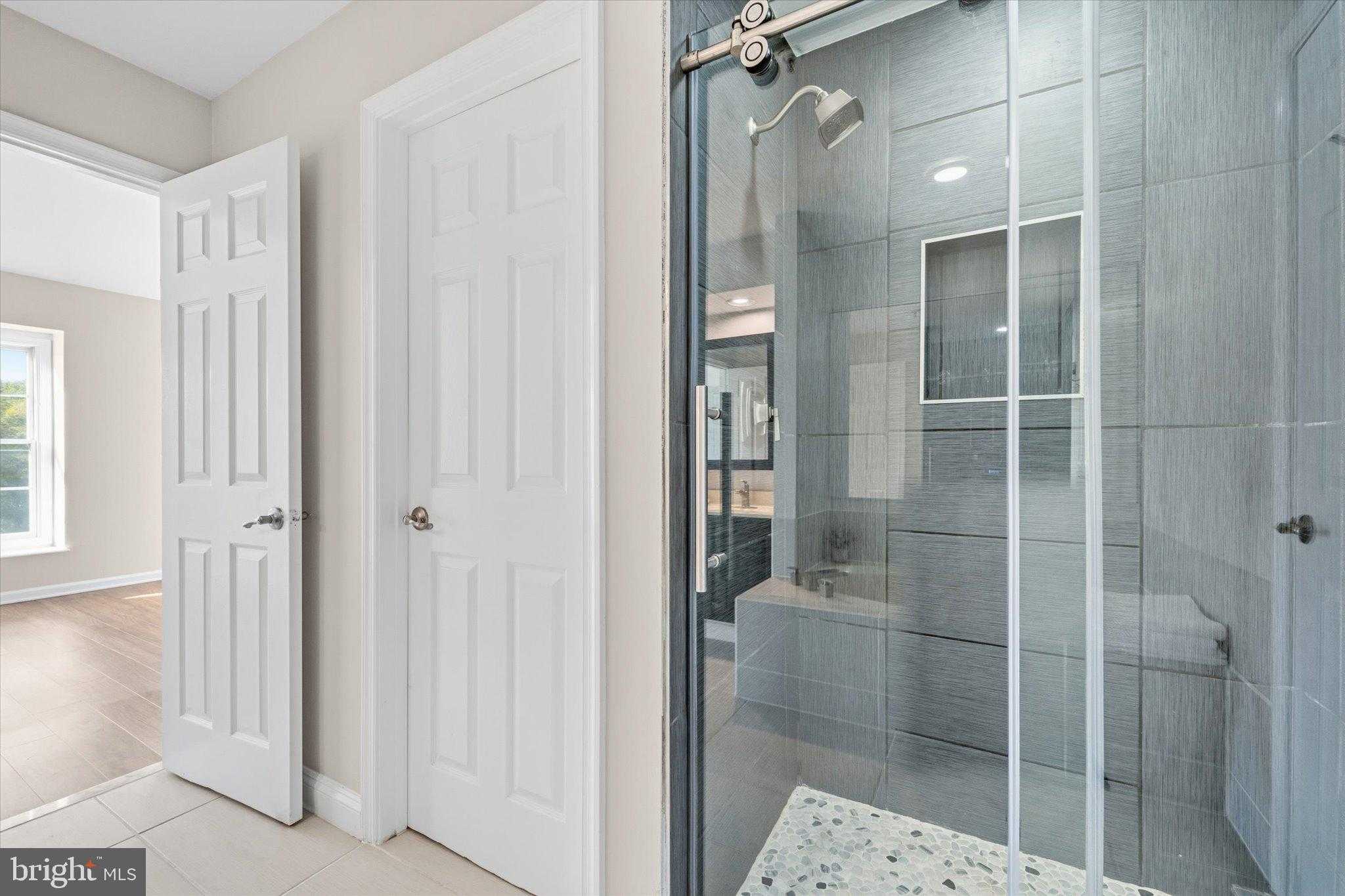 6821 Malton CT photo 23