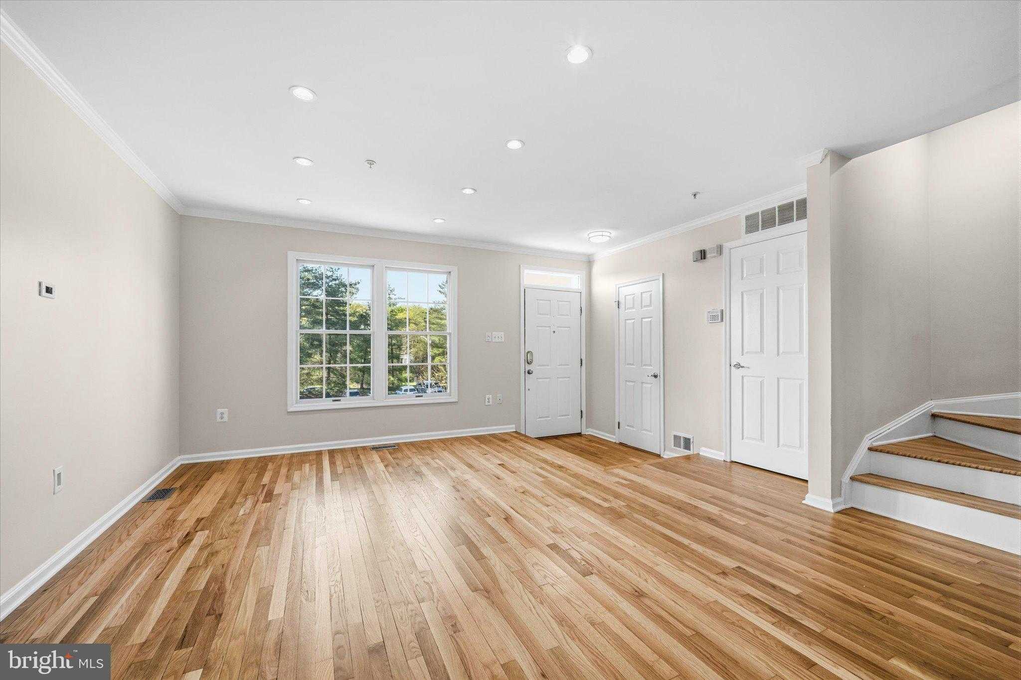 6821 Malton CT photo 5