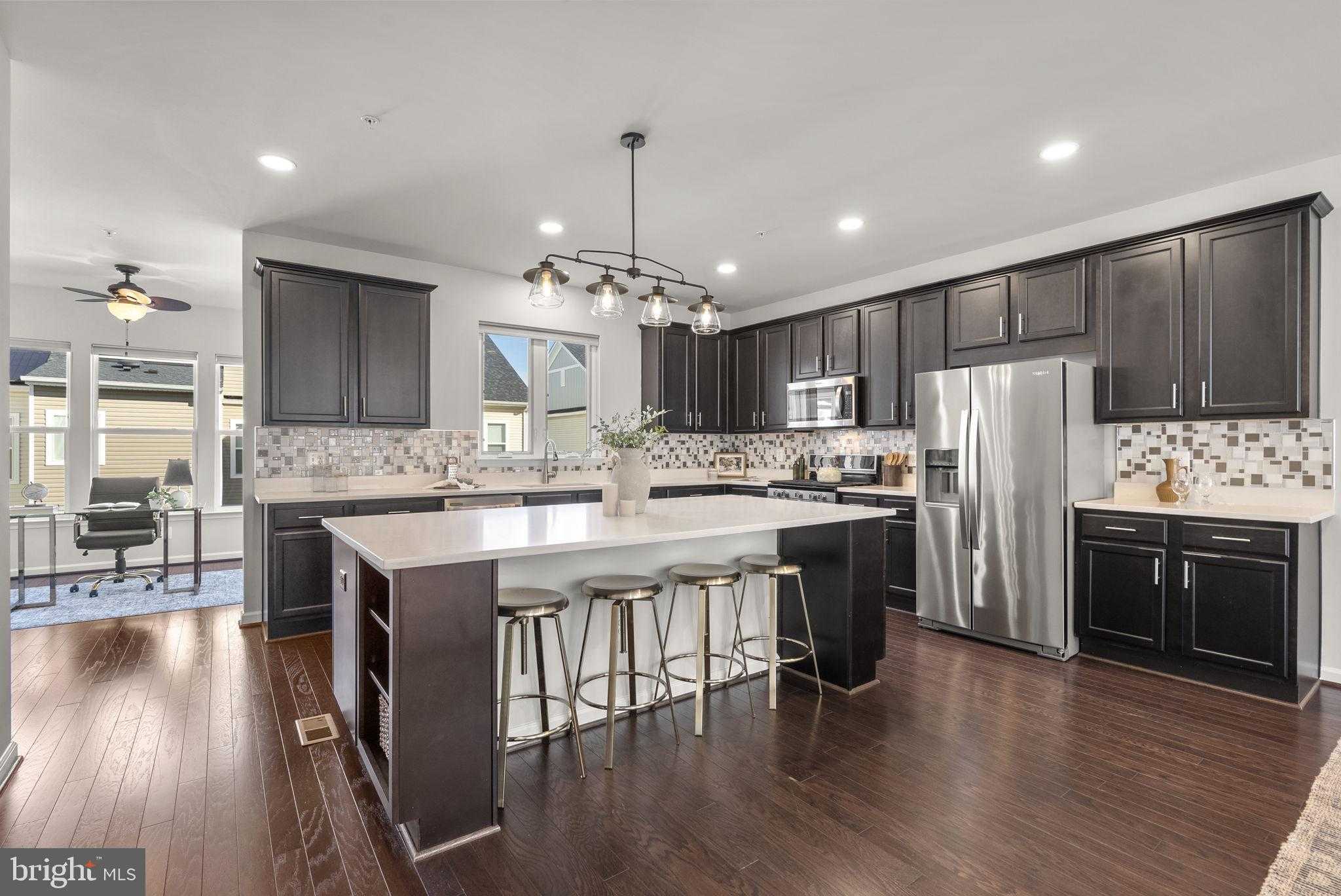 8312 Meadowood Dr photo 16