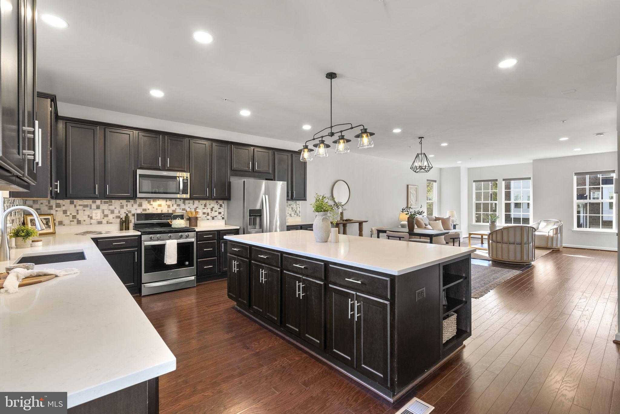 8312 Meadowood Dr photo 19