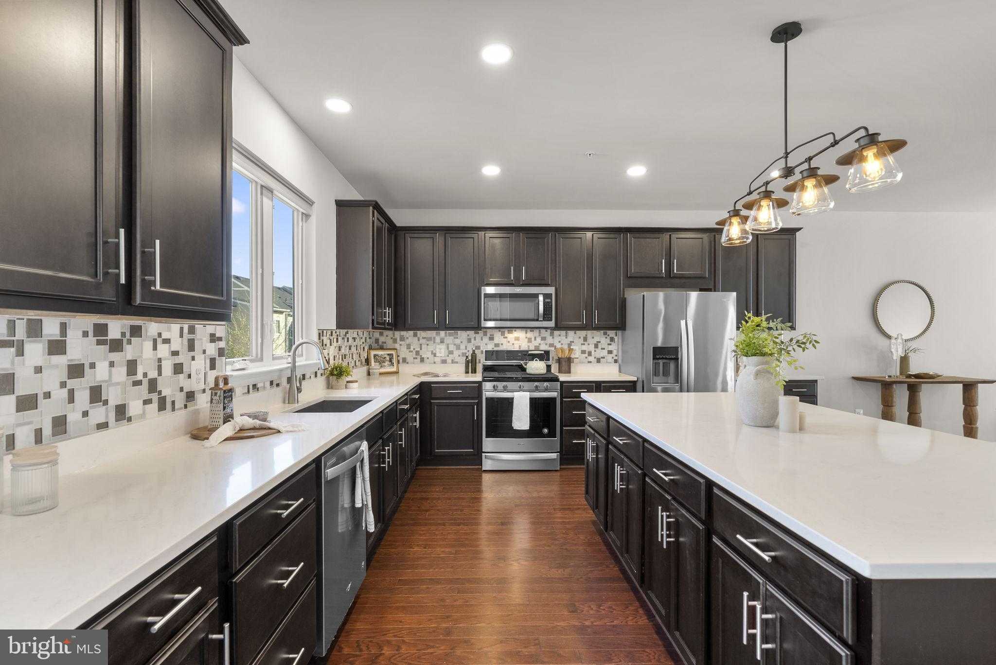 8312 Meadowood Dr photo 20