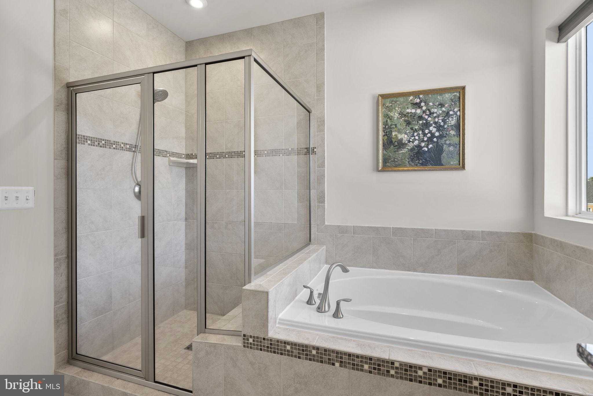 8312 Meadowood Dr photo 31