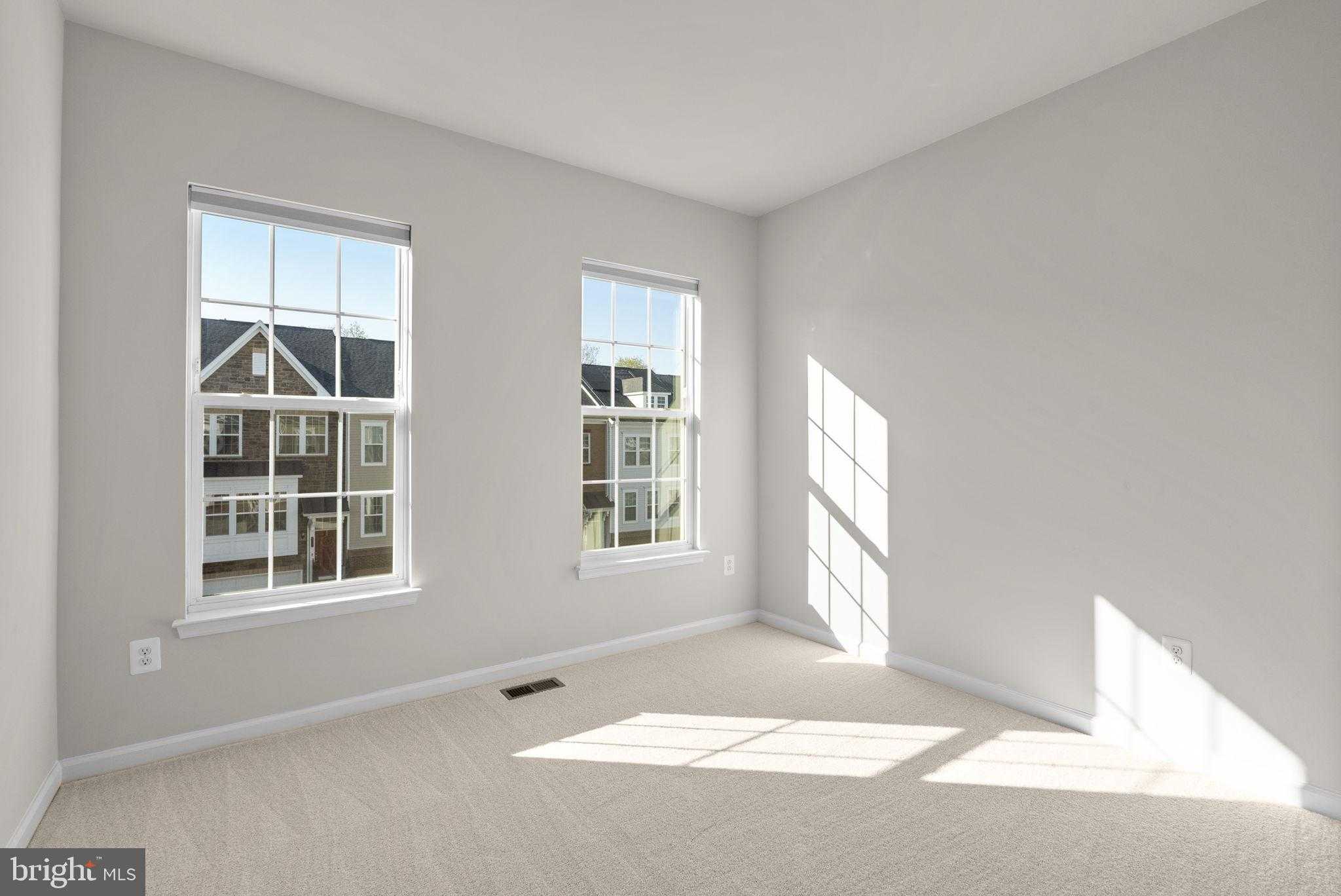 8312 Meadowood Dr photo 35