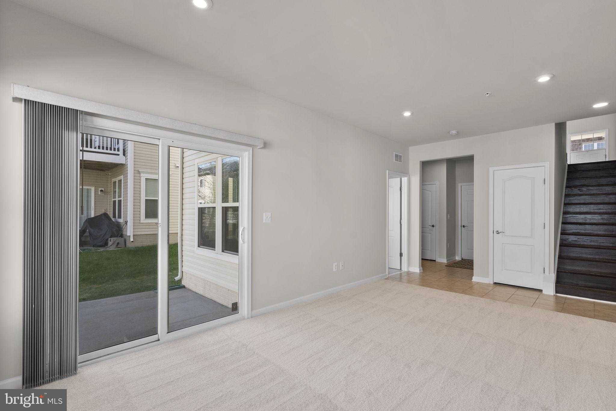 8312 Meadowood Dr photo 48