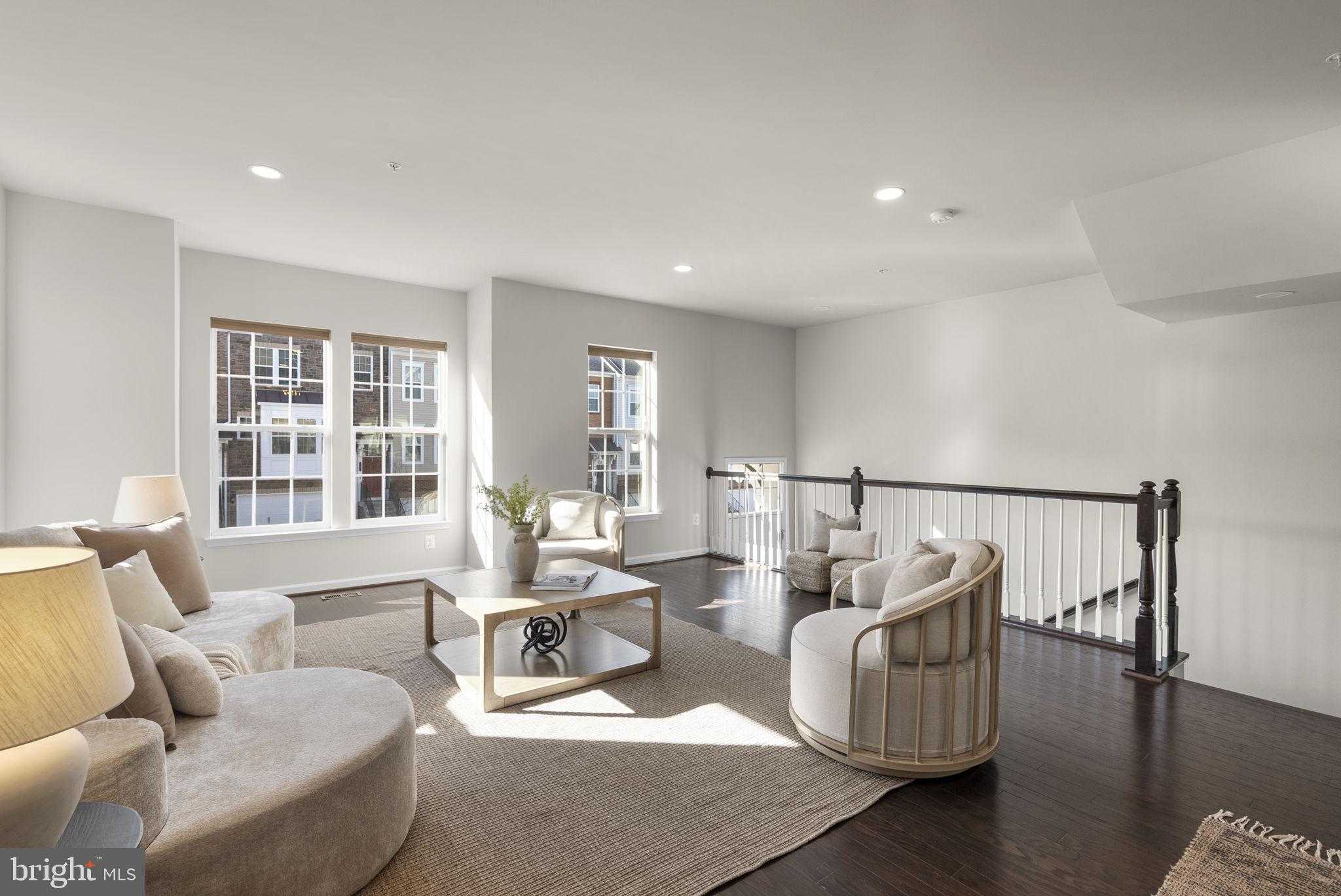 8312 Meadowood Dr photo 7