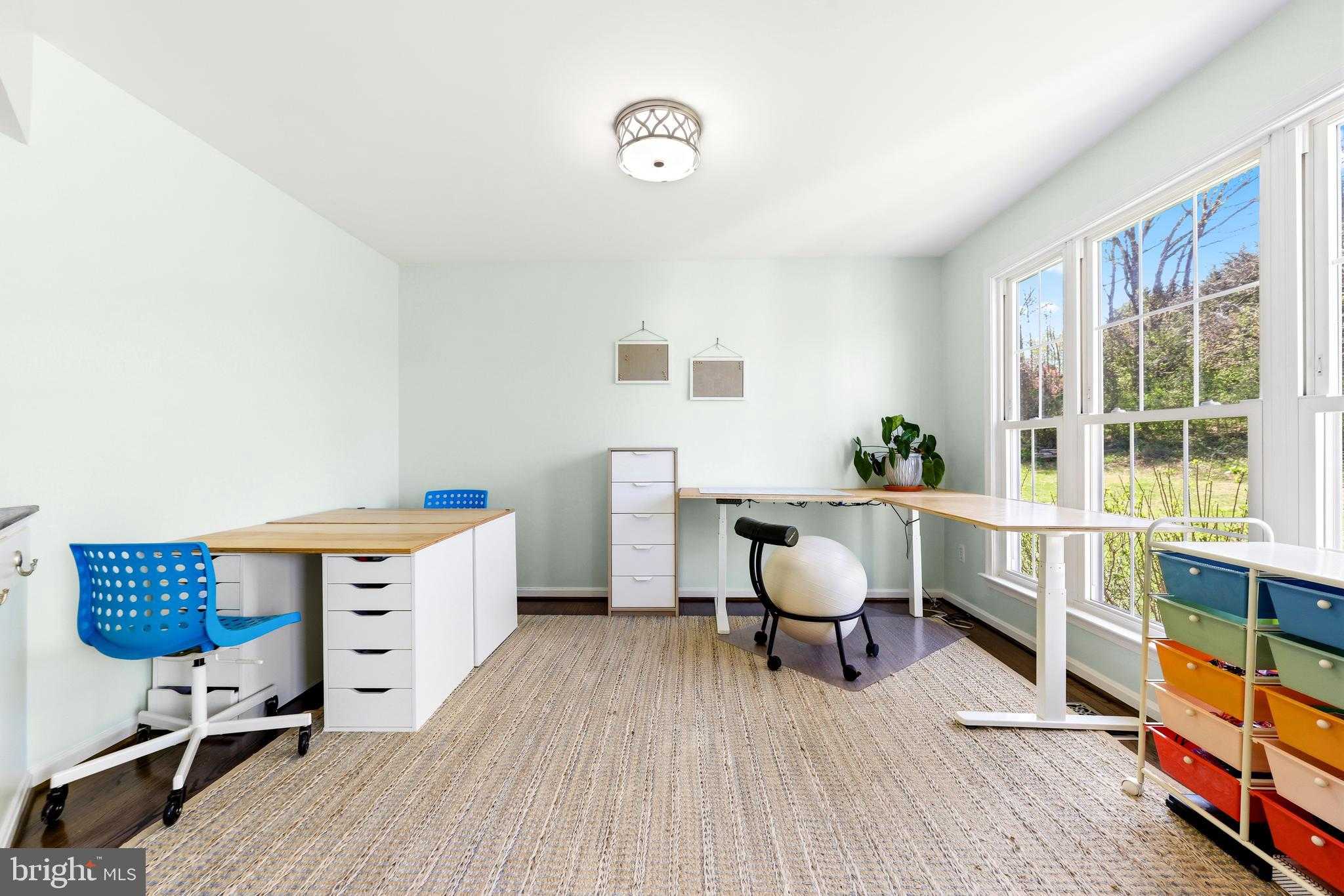 629 Coachmans Way photo 22