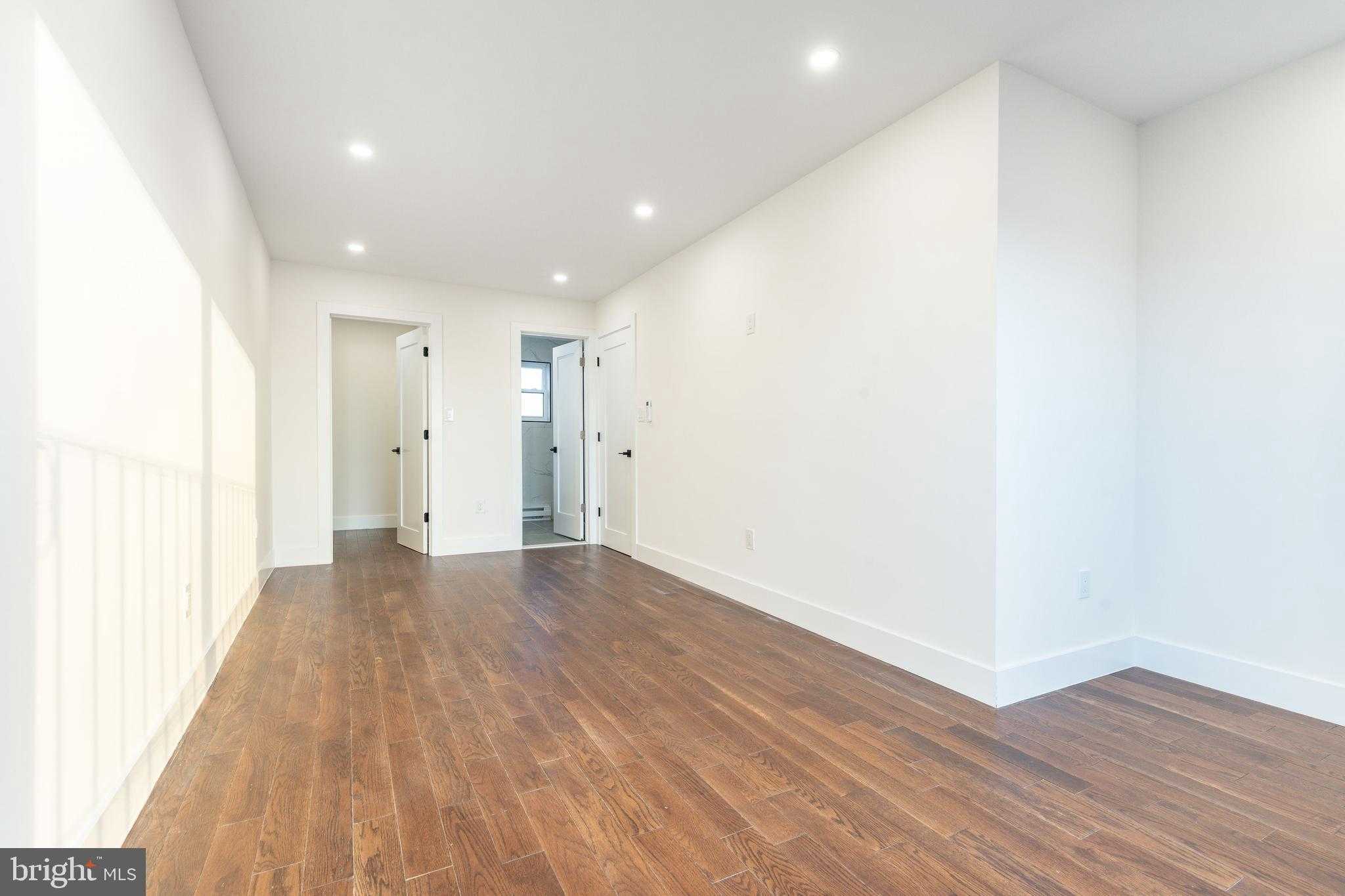 1905 S Alder St photo 20