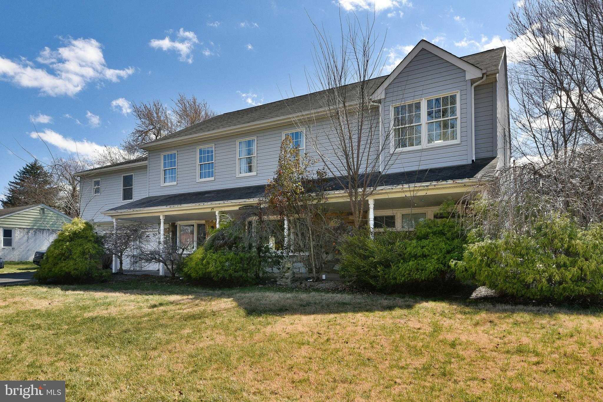 1194 Elberta Ave photo 3