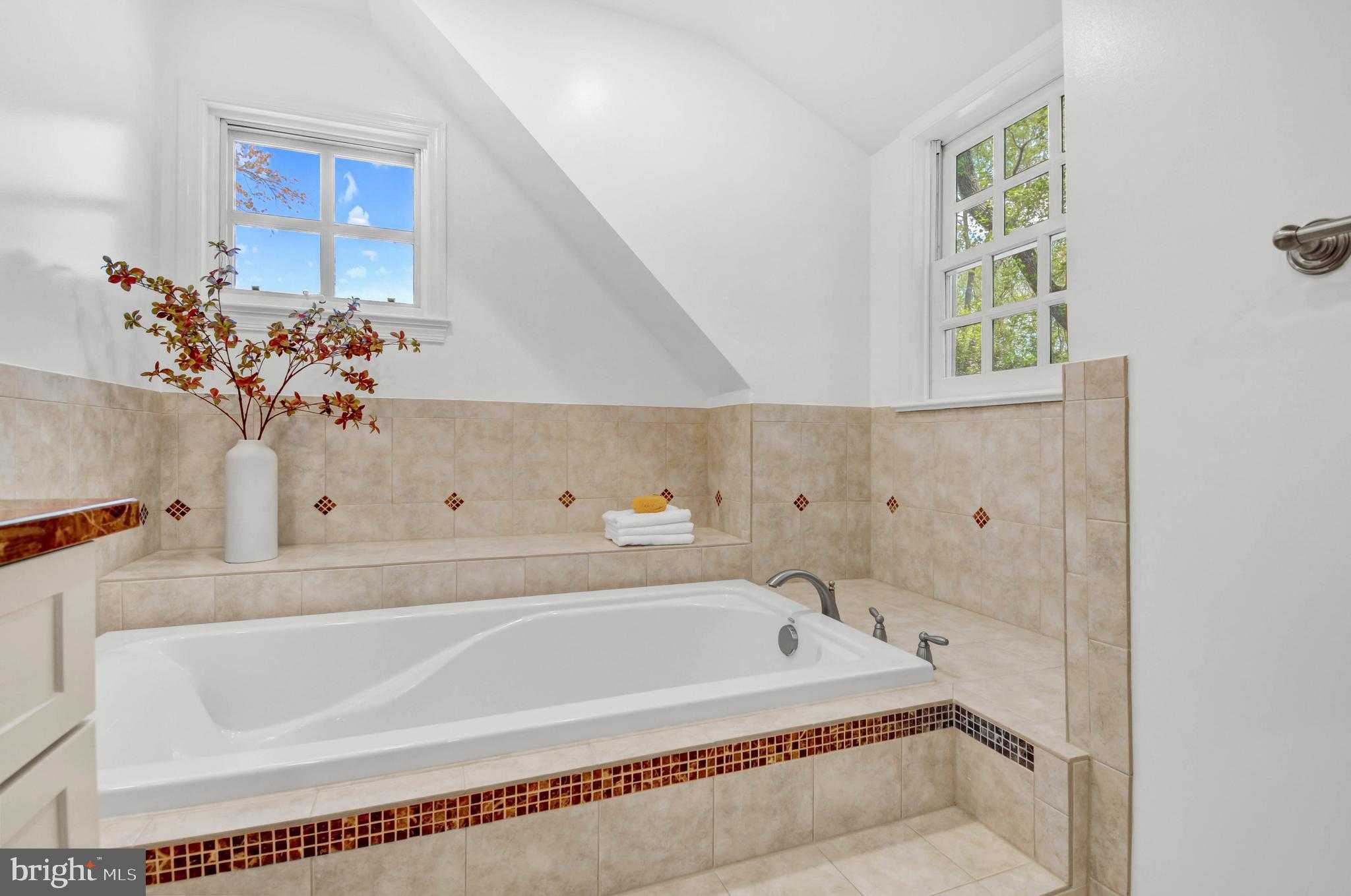 212 Forest Dr photo 67