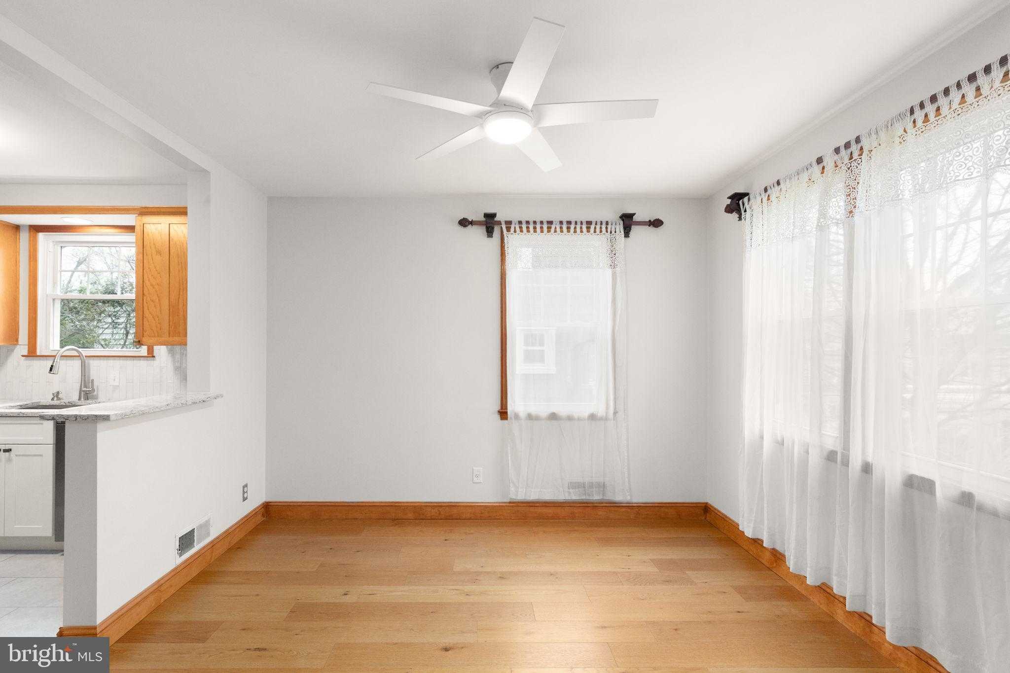 5204 Catalpha Rd photo 8