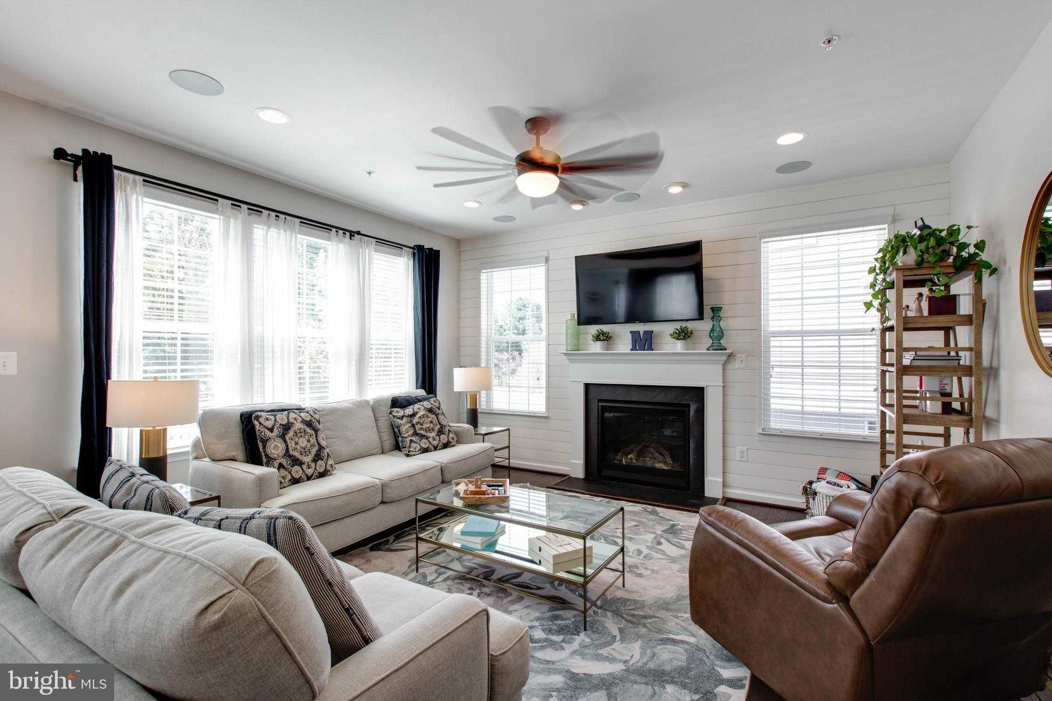 7870 Sunhaven Way photo 14