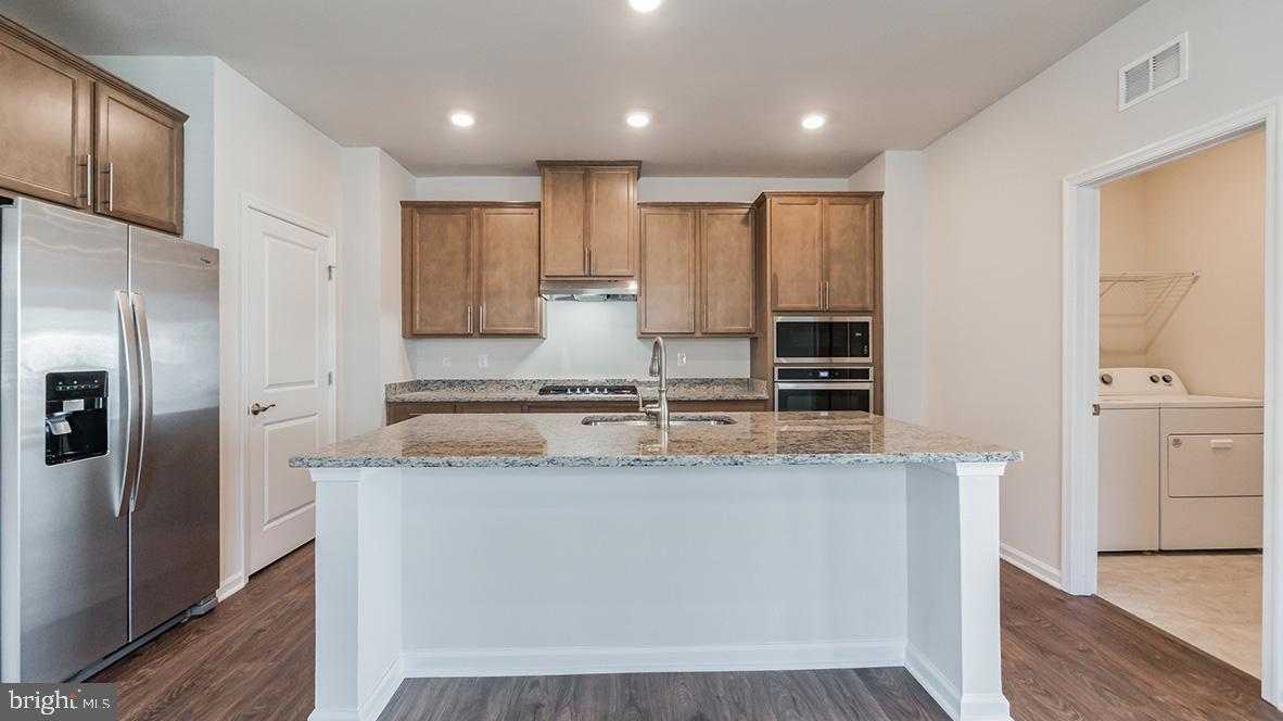 94 Elderberry Way photo 2