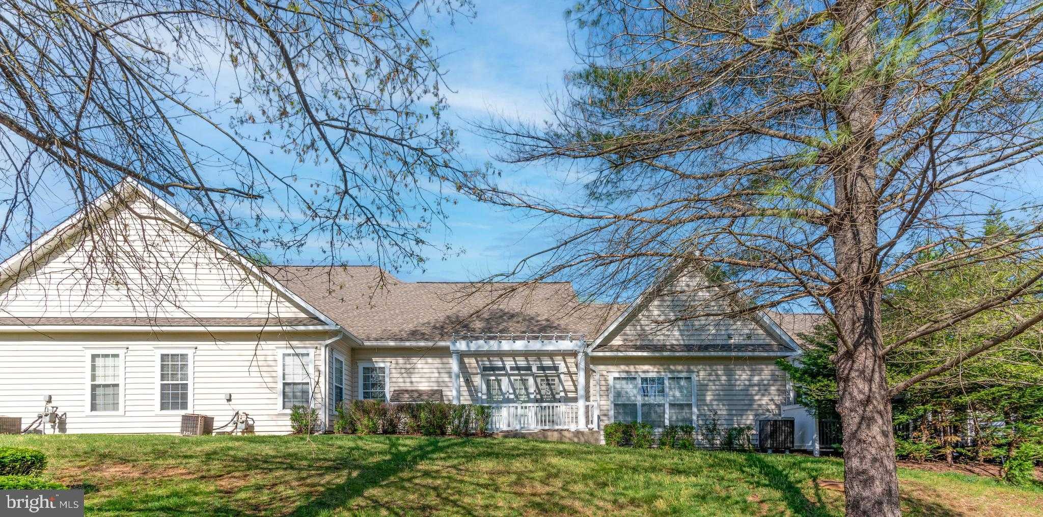 2167 Vittoria CT # 49 photo 37