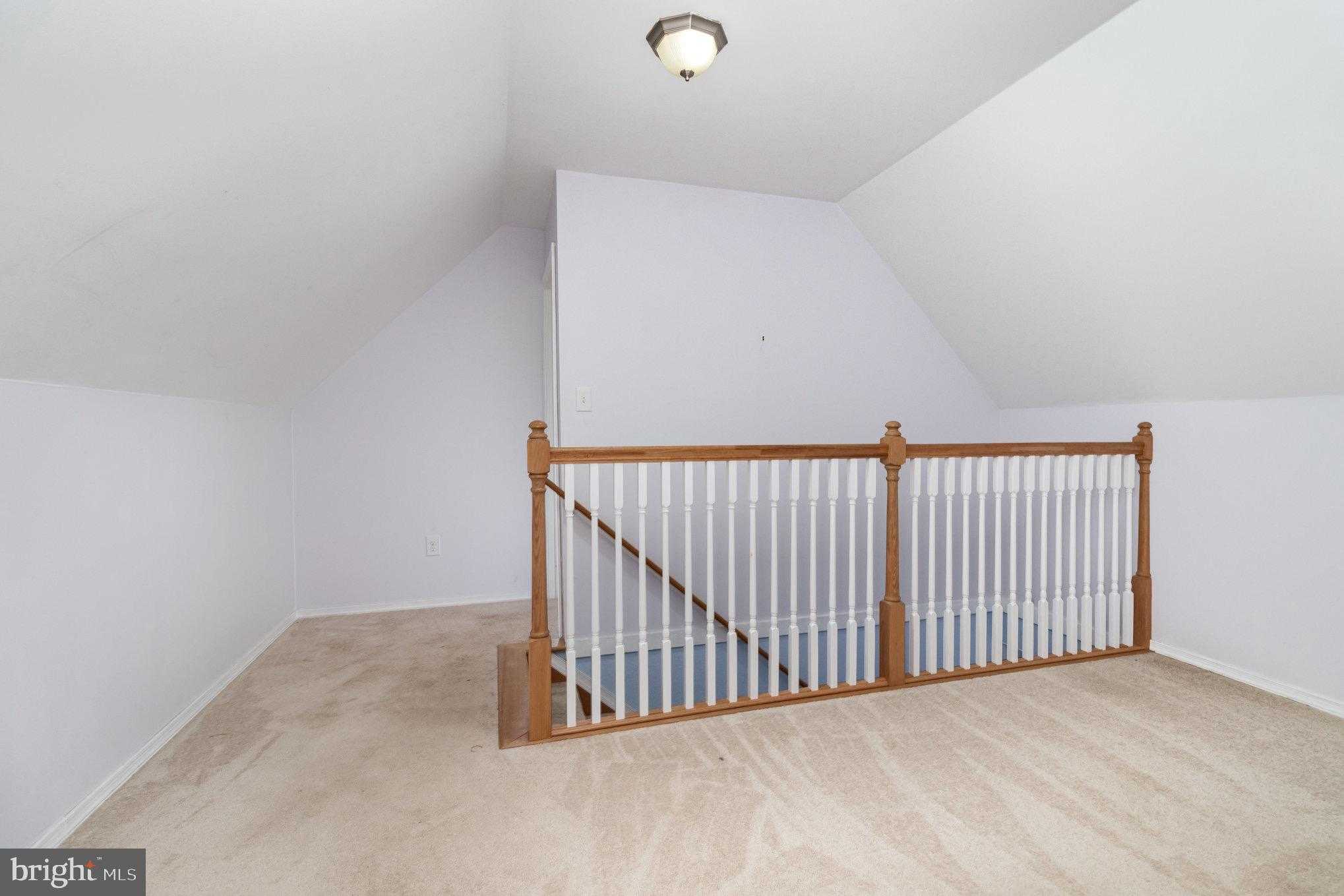 687 Prospect Hill Rd photo 61